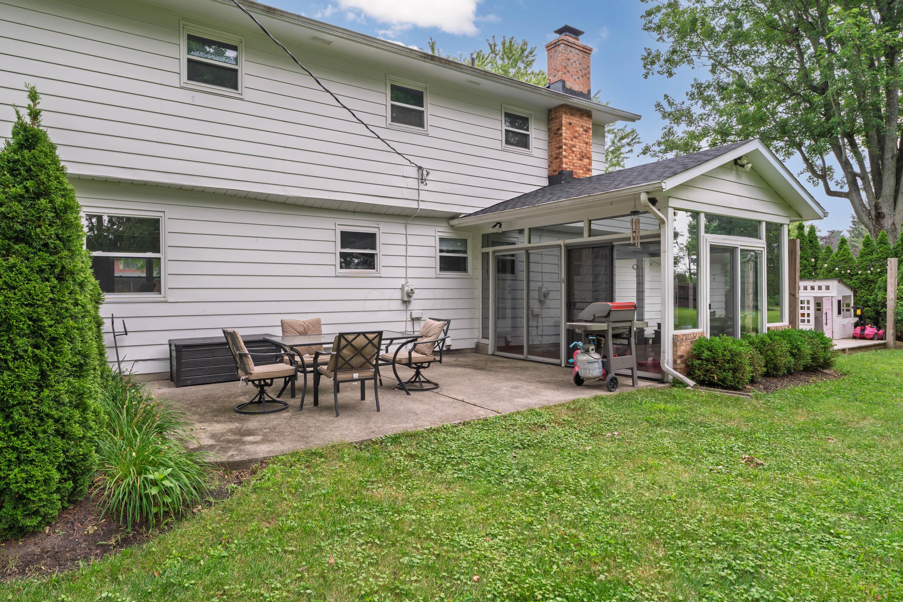 6853 Cedar Brook Place
