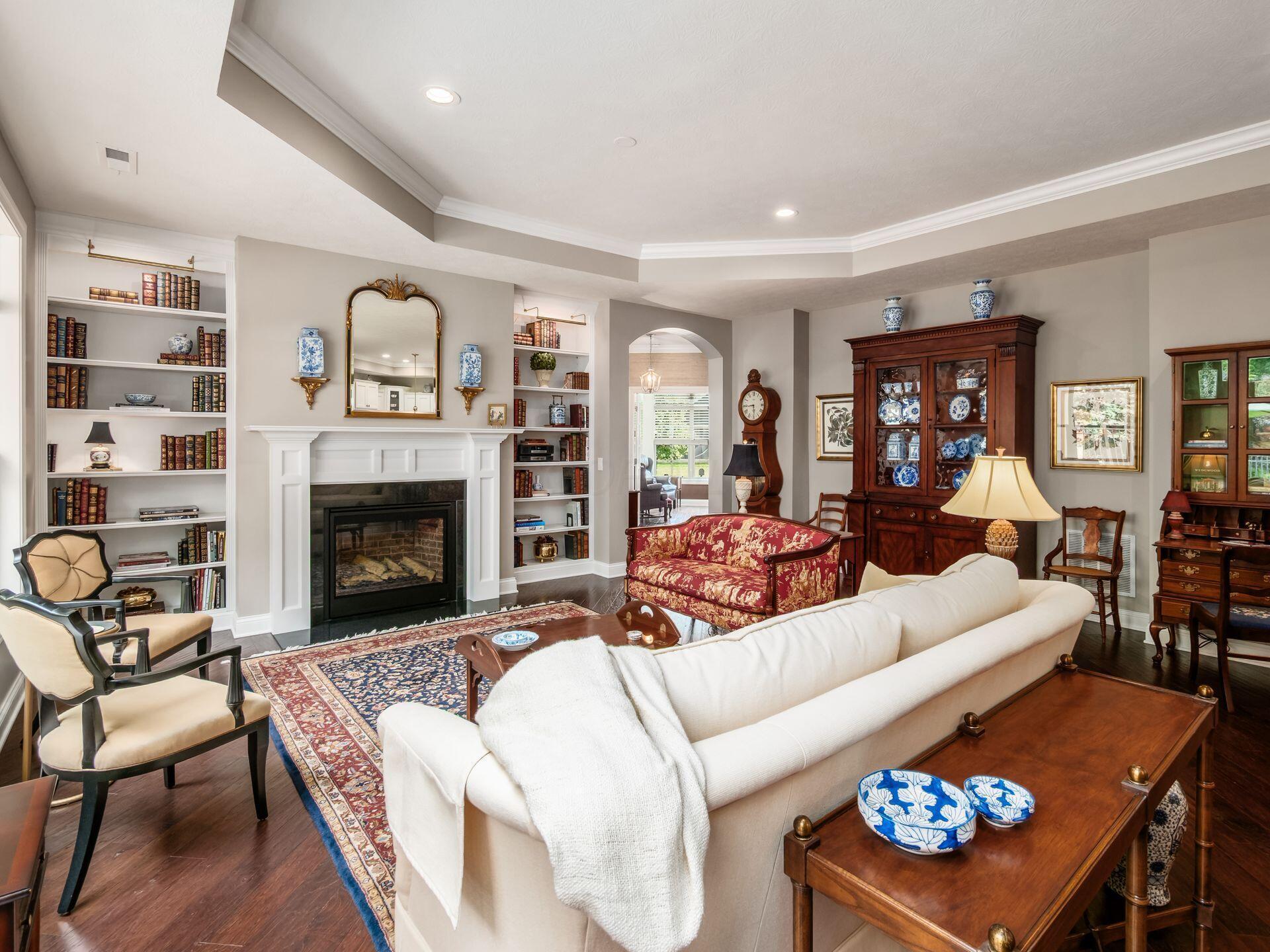 3750 Southbury Drive