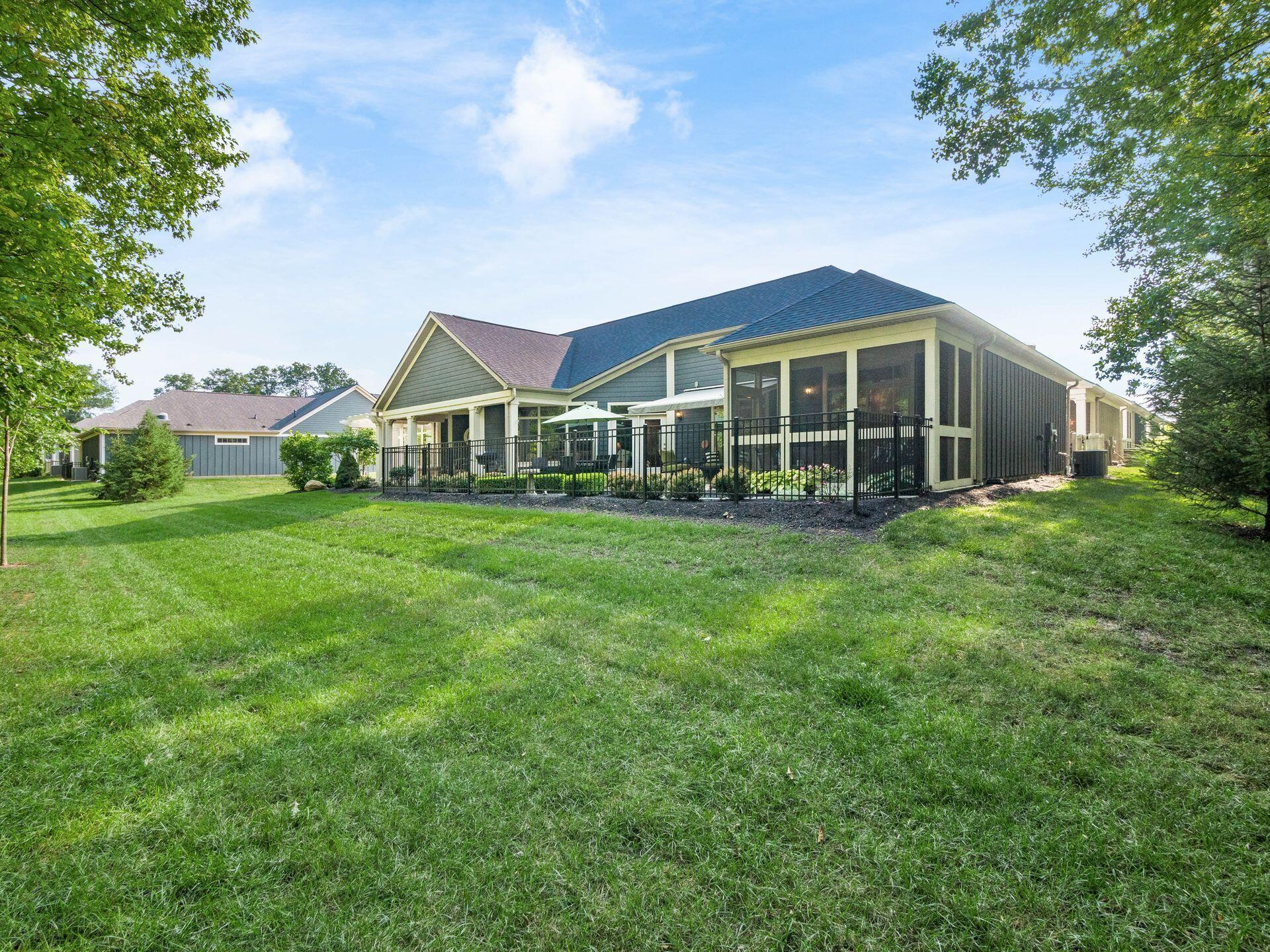 3750 Southbury Drive