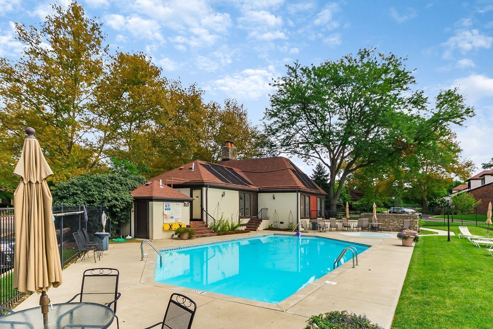 127 Saint Michelle, 35B