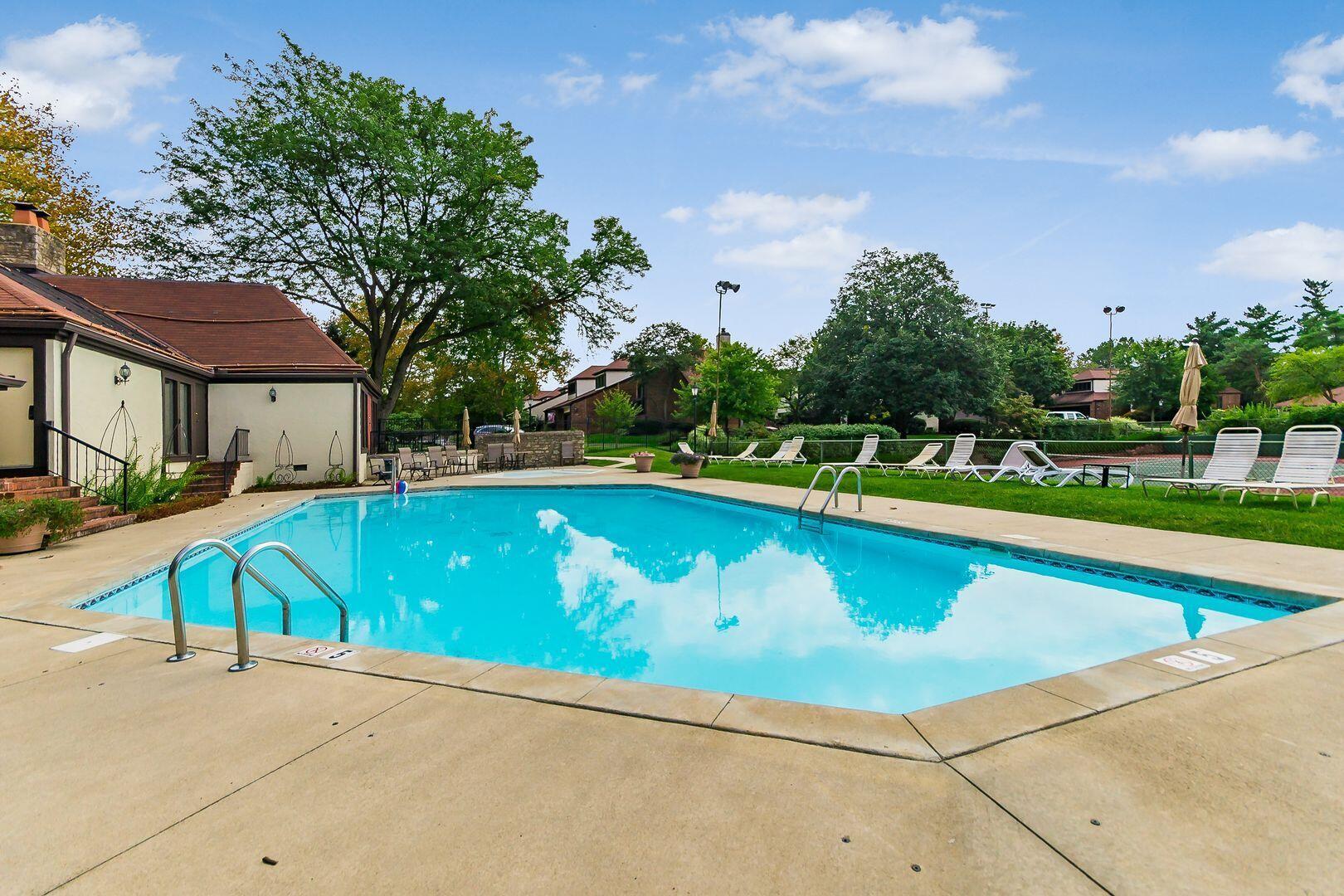 127 Saint Michelle, 35B