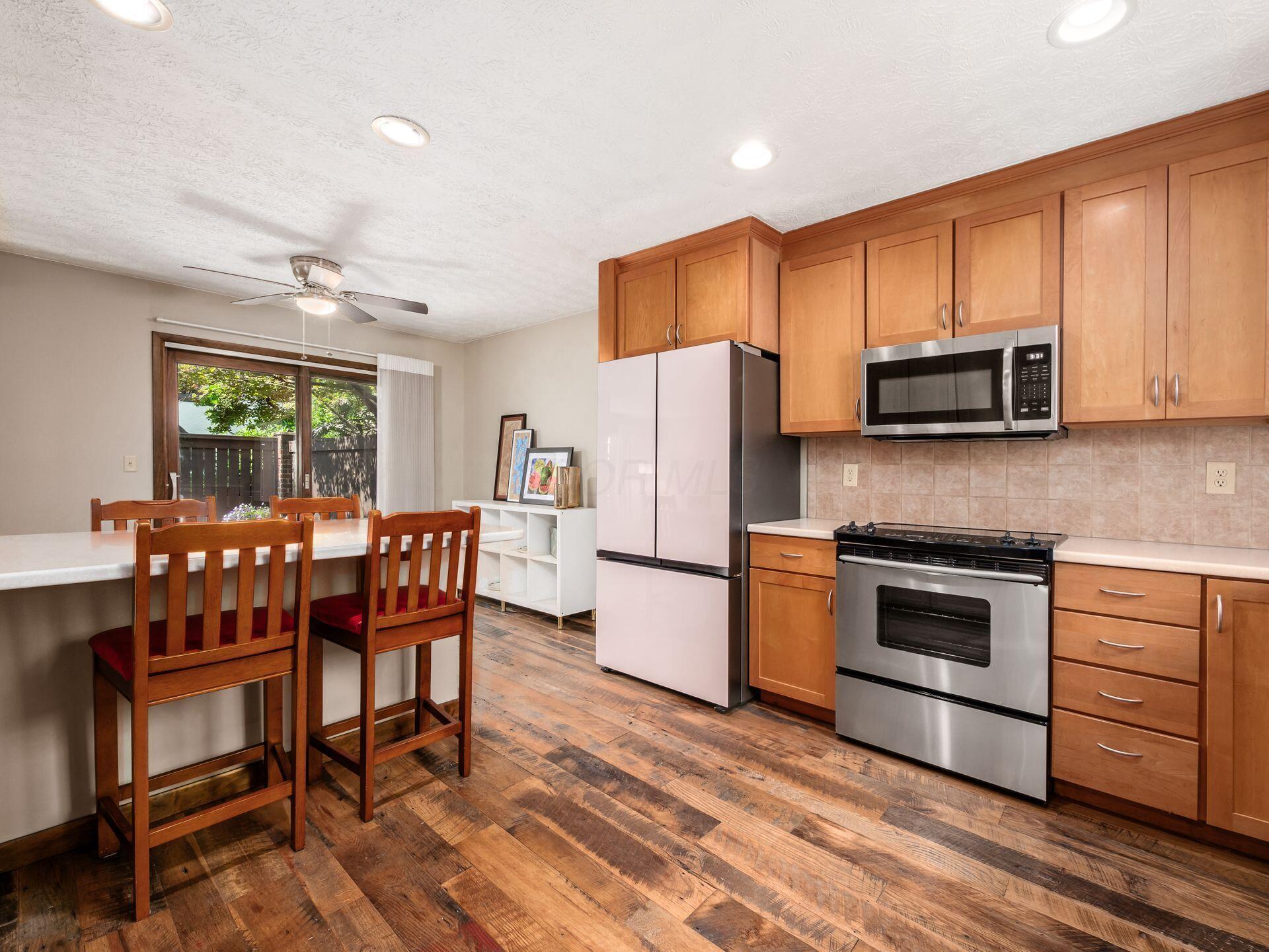 127 Saint Michelle, 35B