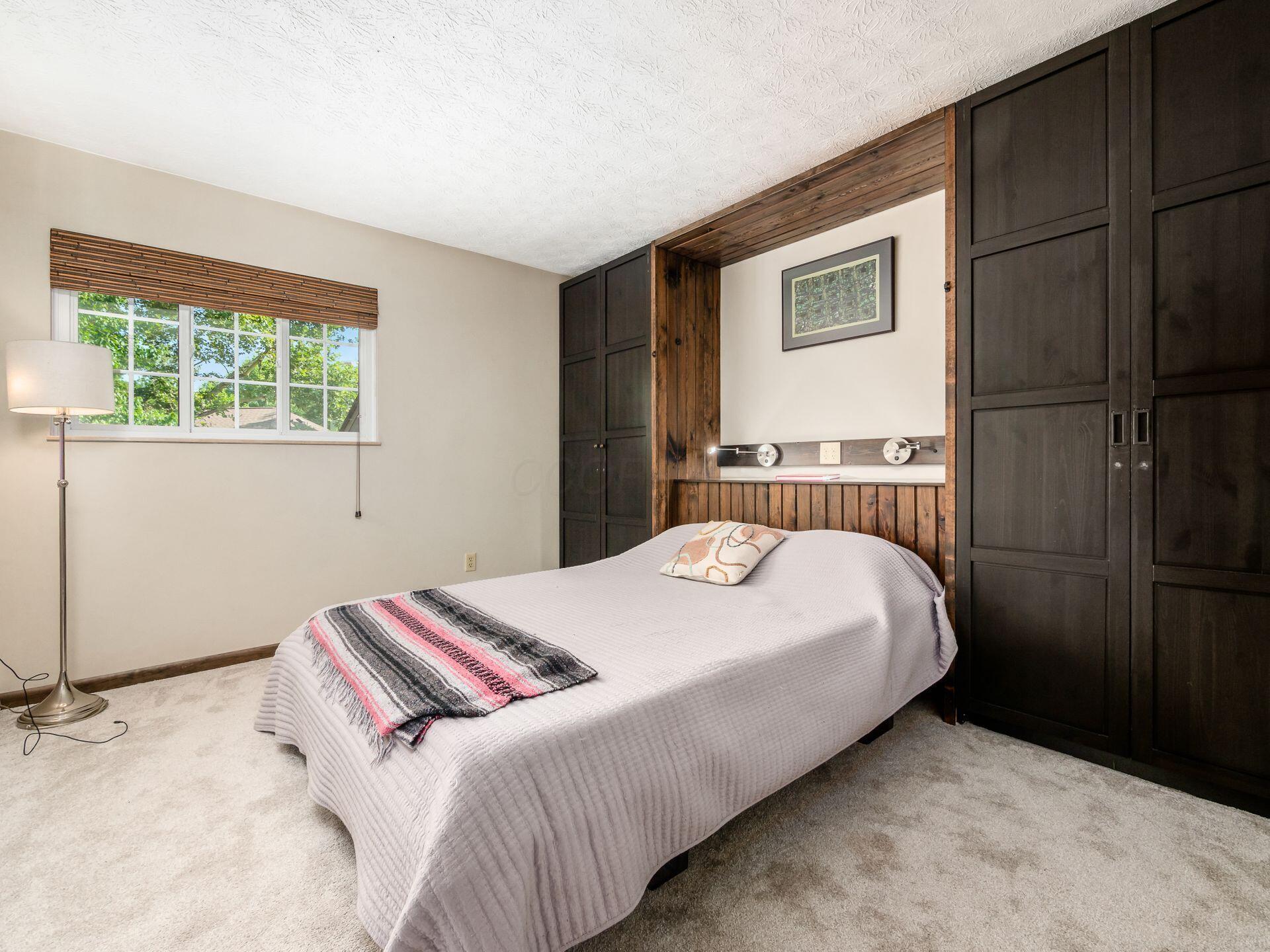 127 Saint Michelle, 35B