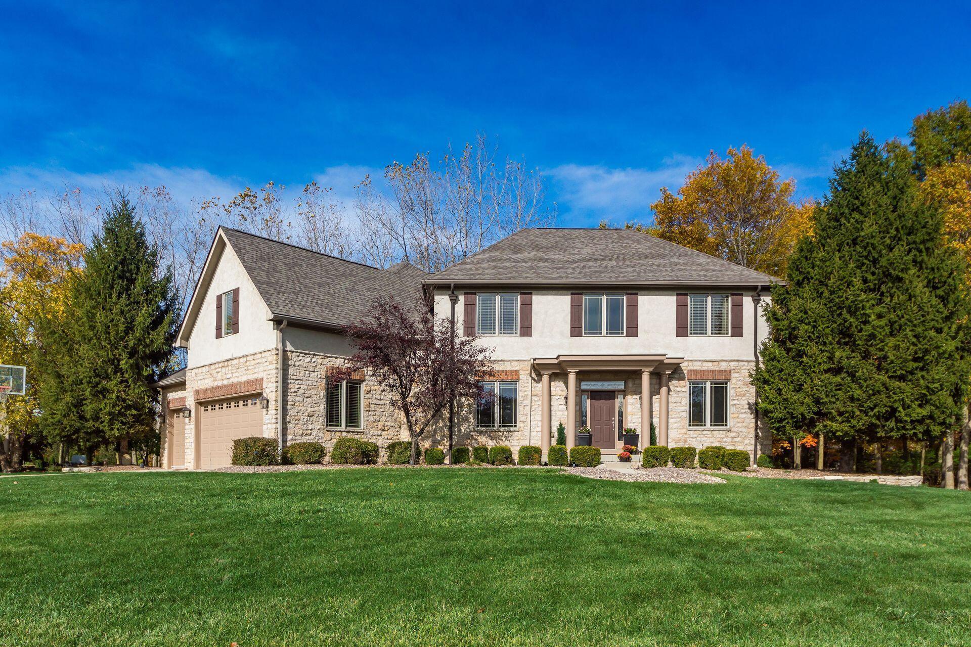 2540 Silverleaf Drive