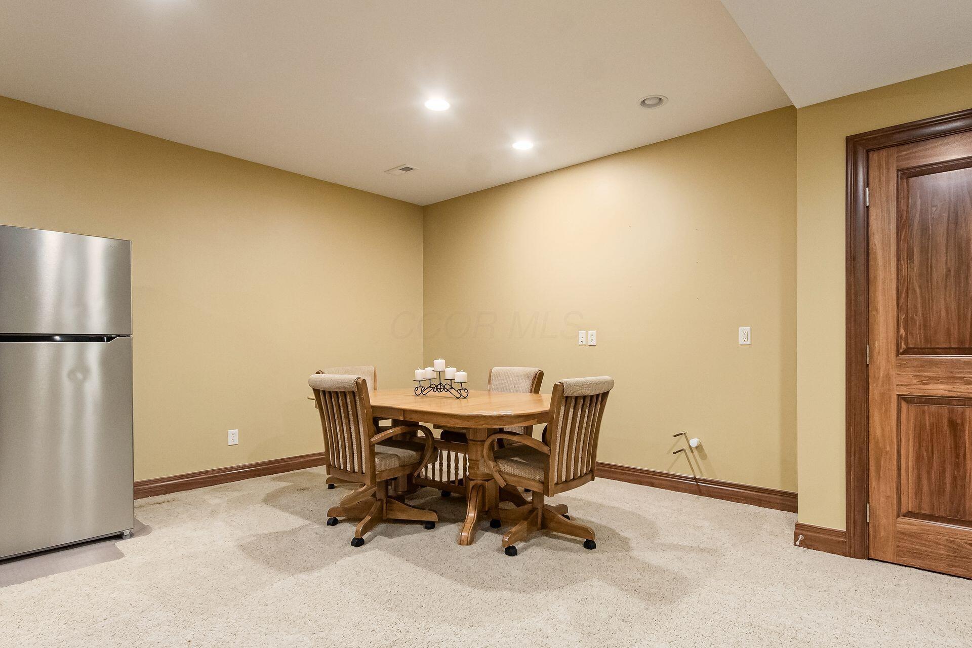 2540 Silverleaf Drive