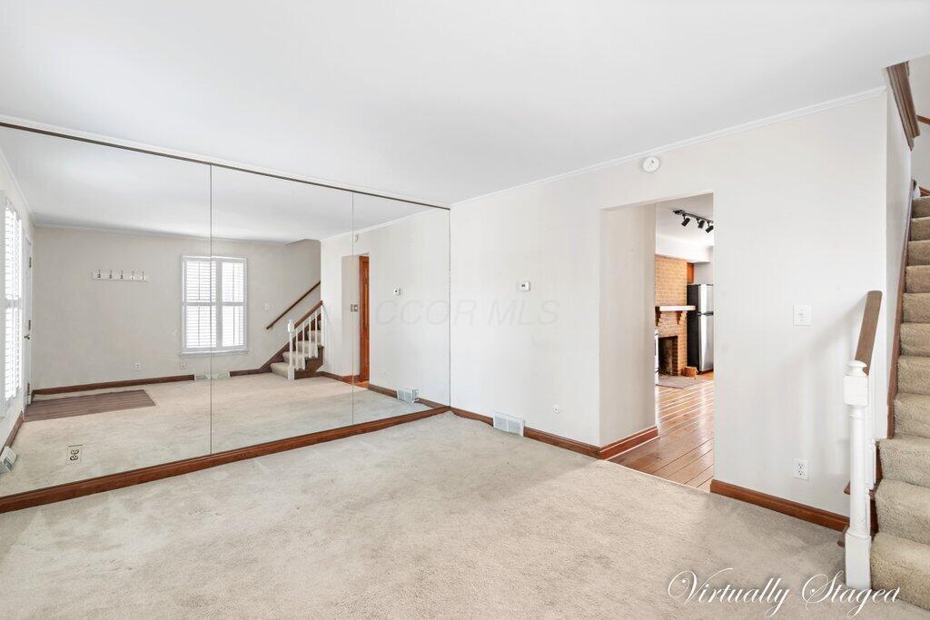 616 S Grant Avenue, 3B