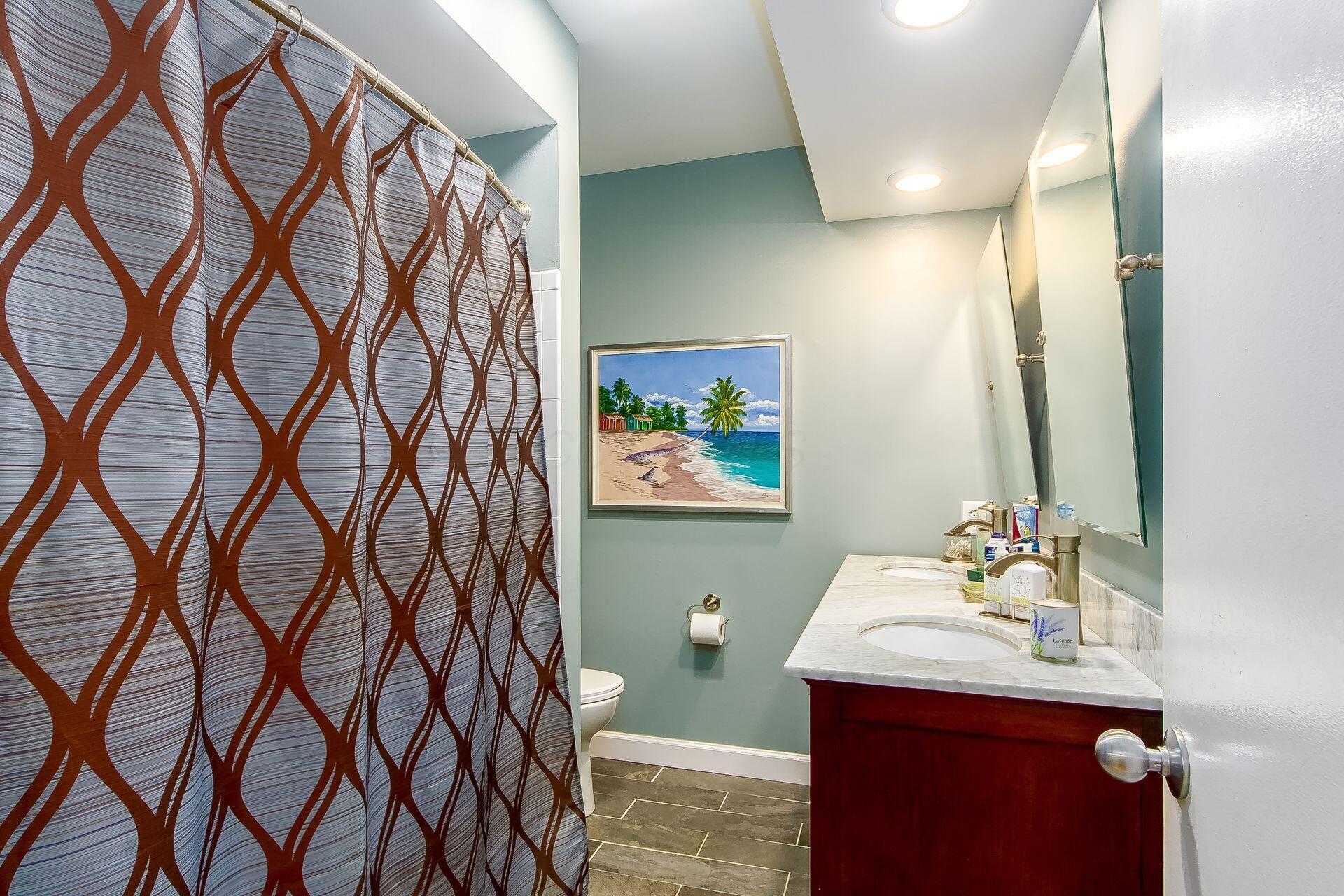 108 E Dublin Granville Road, 12