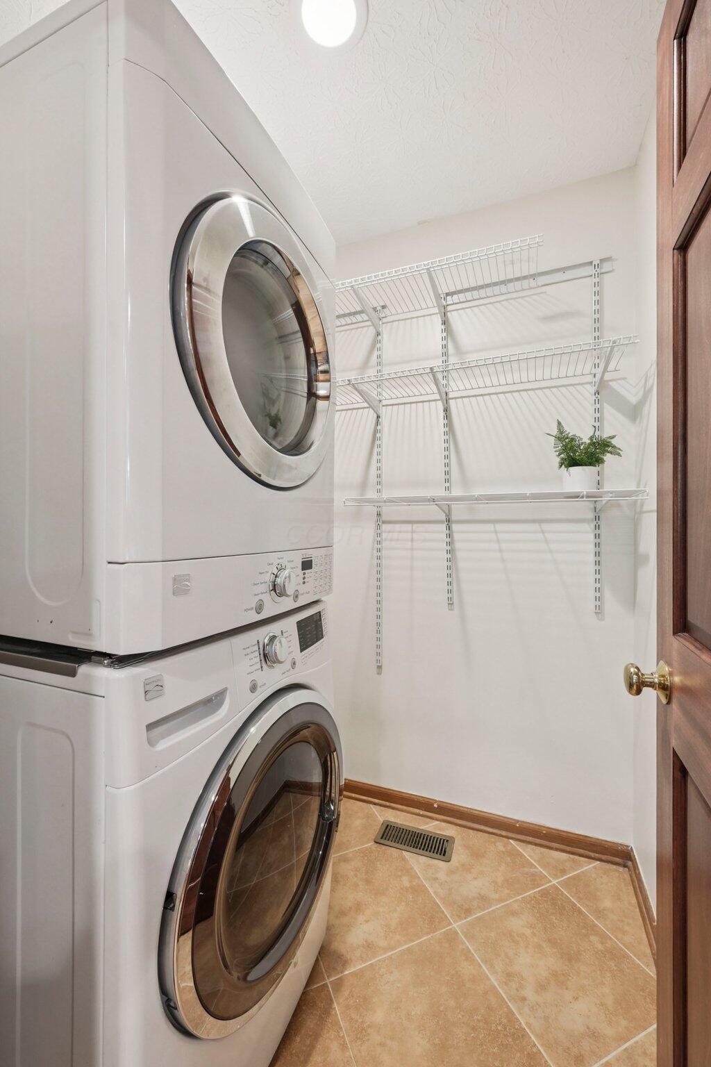 5983 Congressional Drive