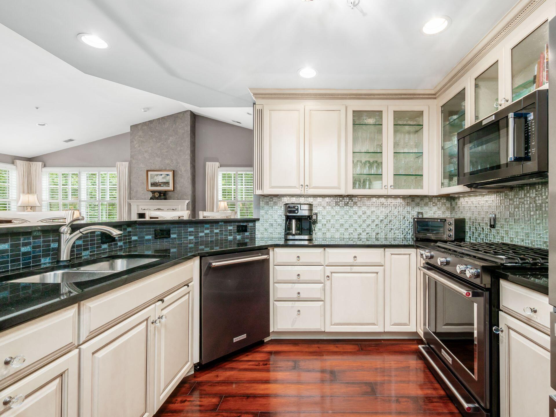 8144 Mount Air Place