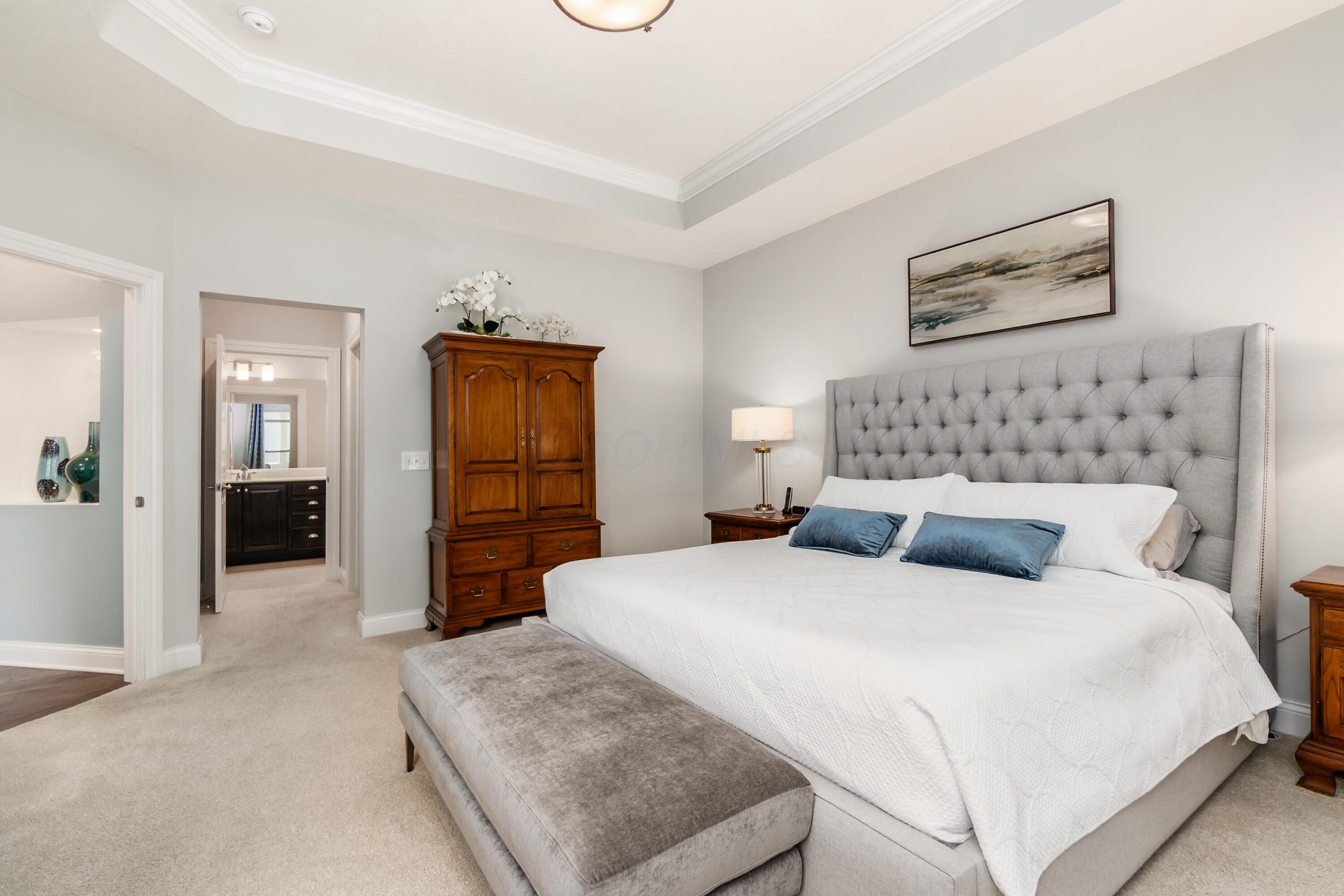 3836 Woodbury Landing