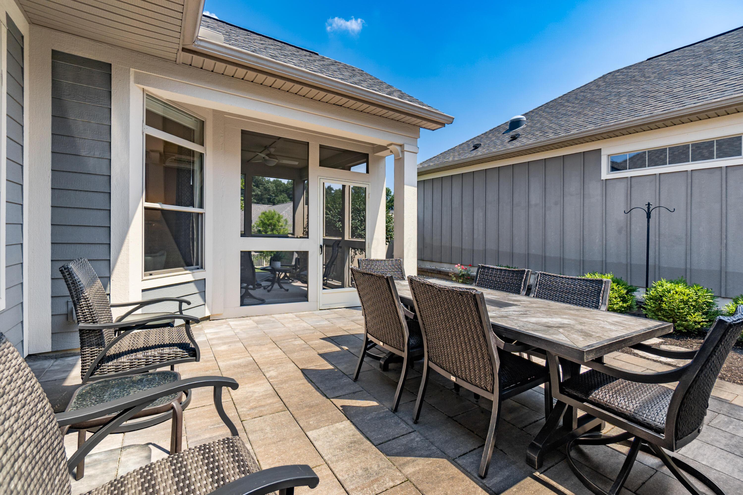 3836 Woodbury Landing