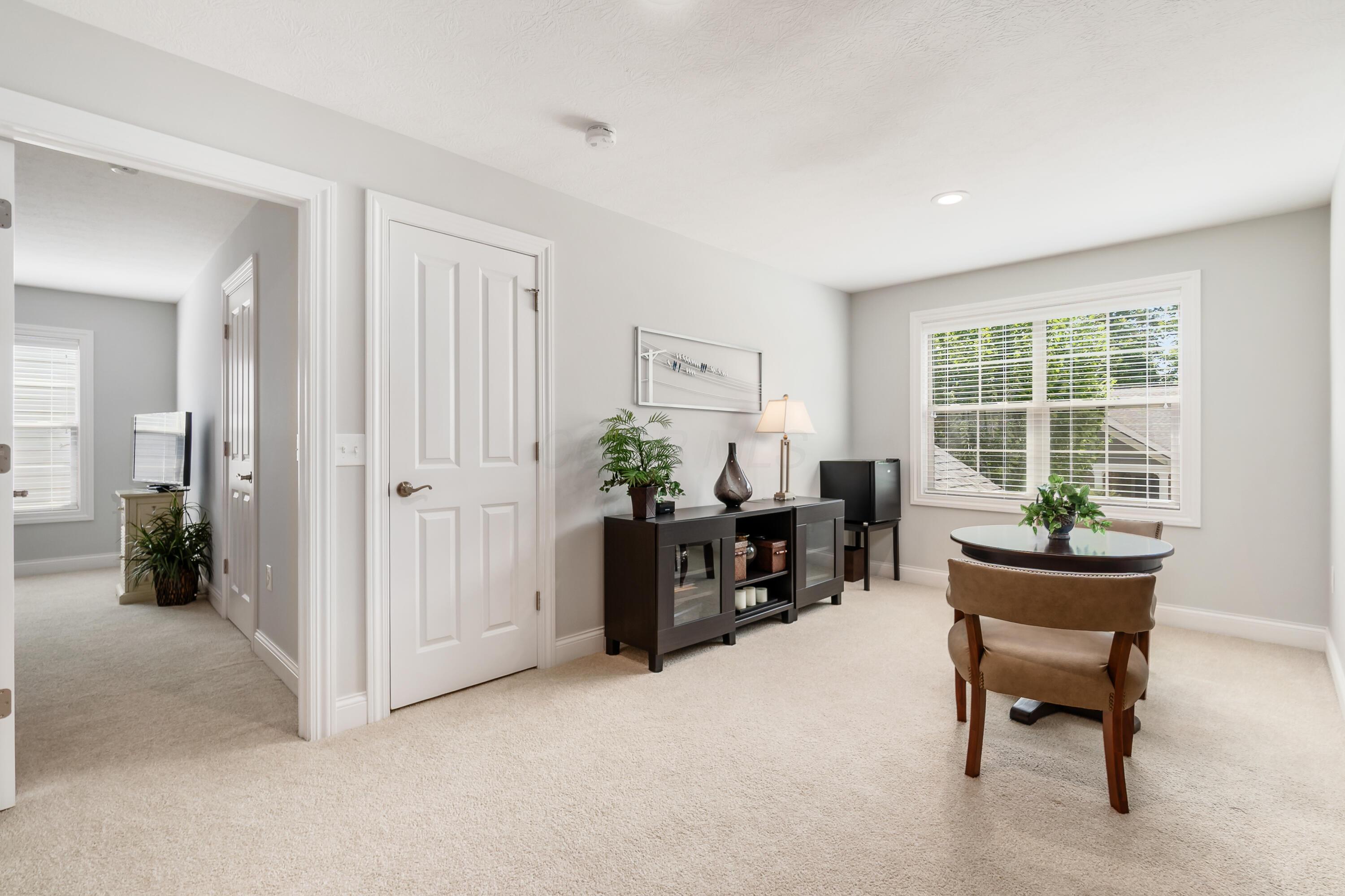 3836 Woodbury Landing