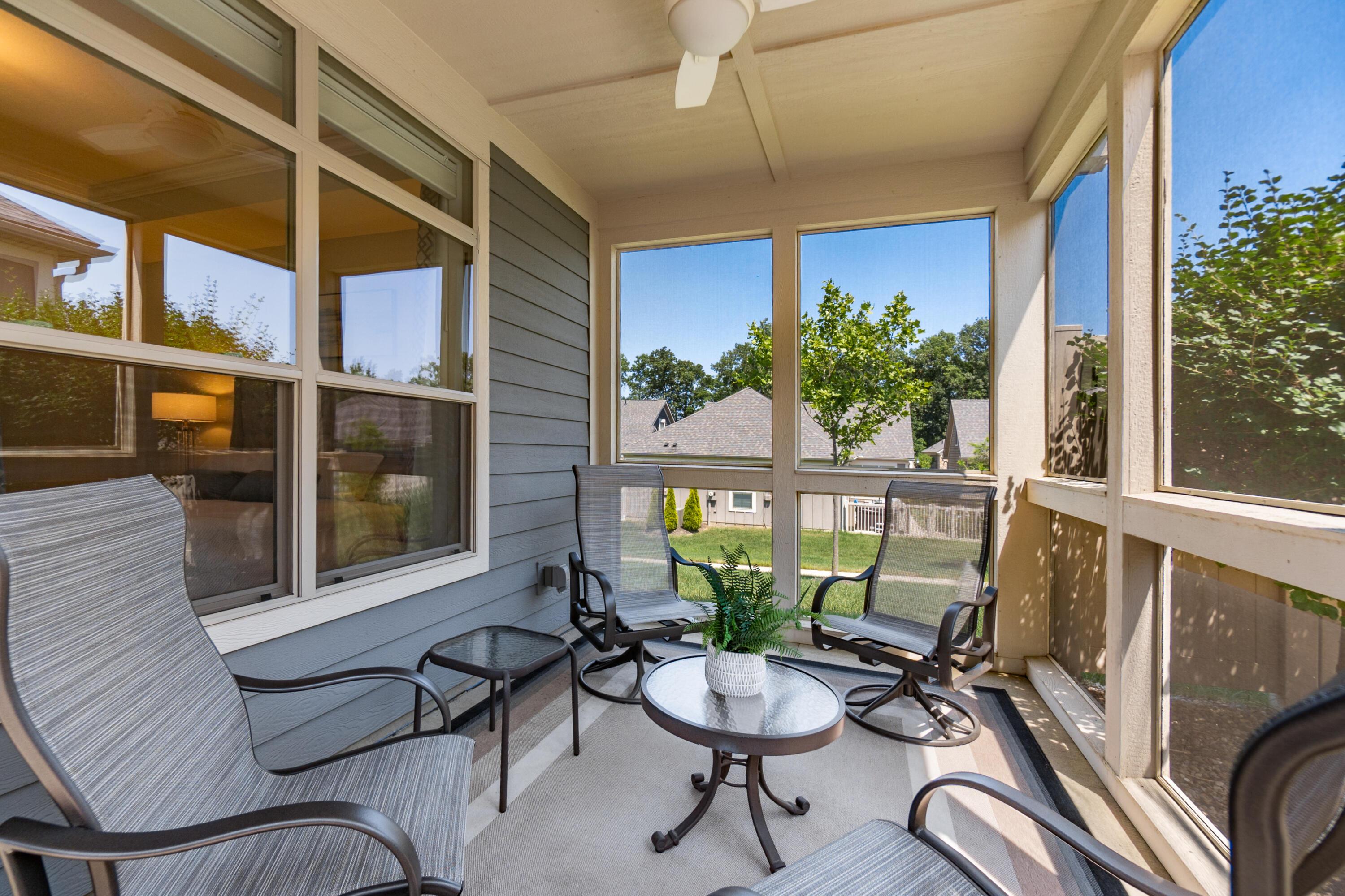 3836 Woodbury Landing