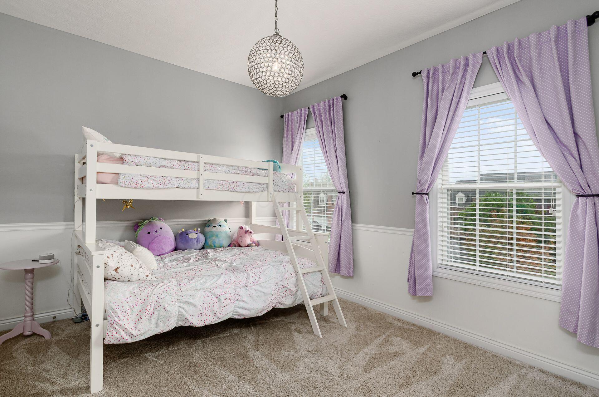 6993 Cunningham Drive