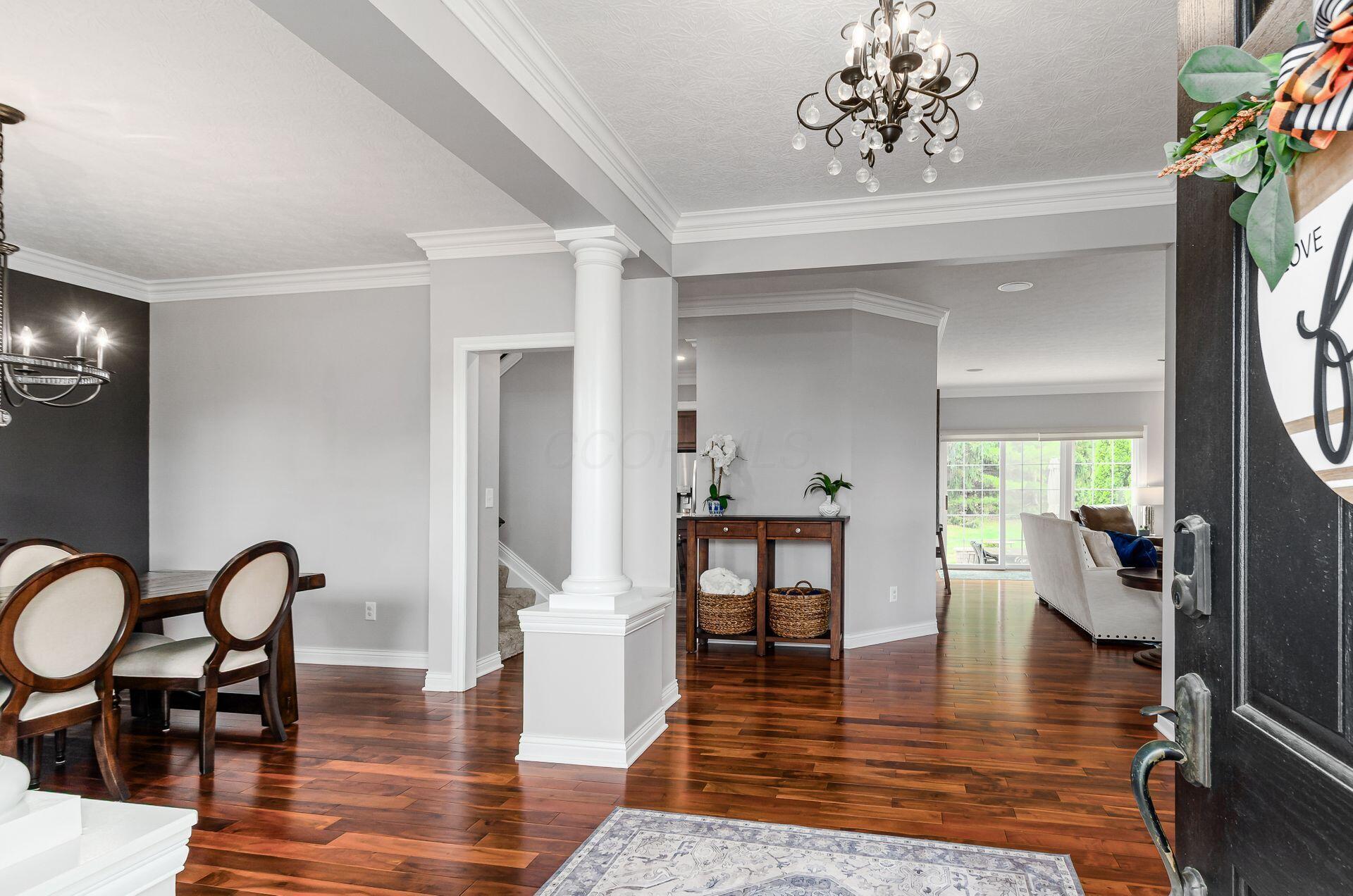 6993 Cunningham Drive