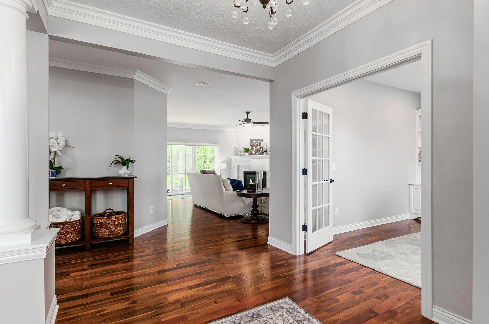 6993 Cunningham Drive