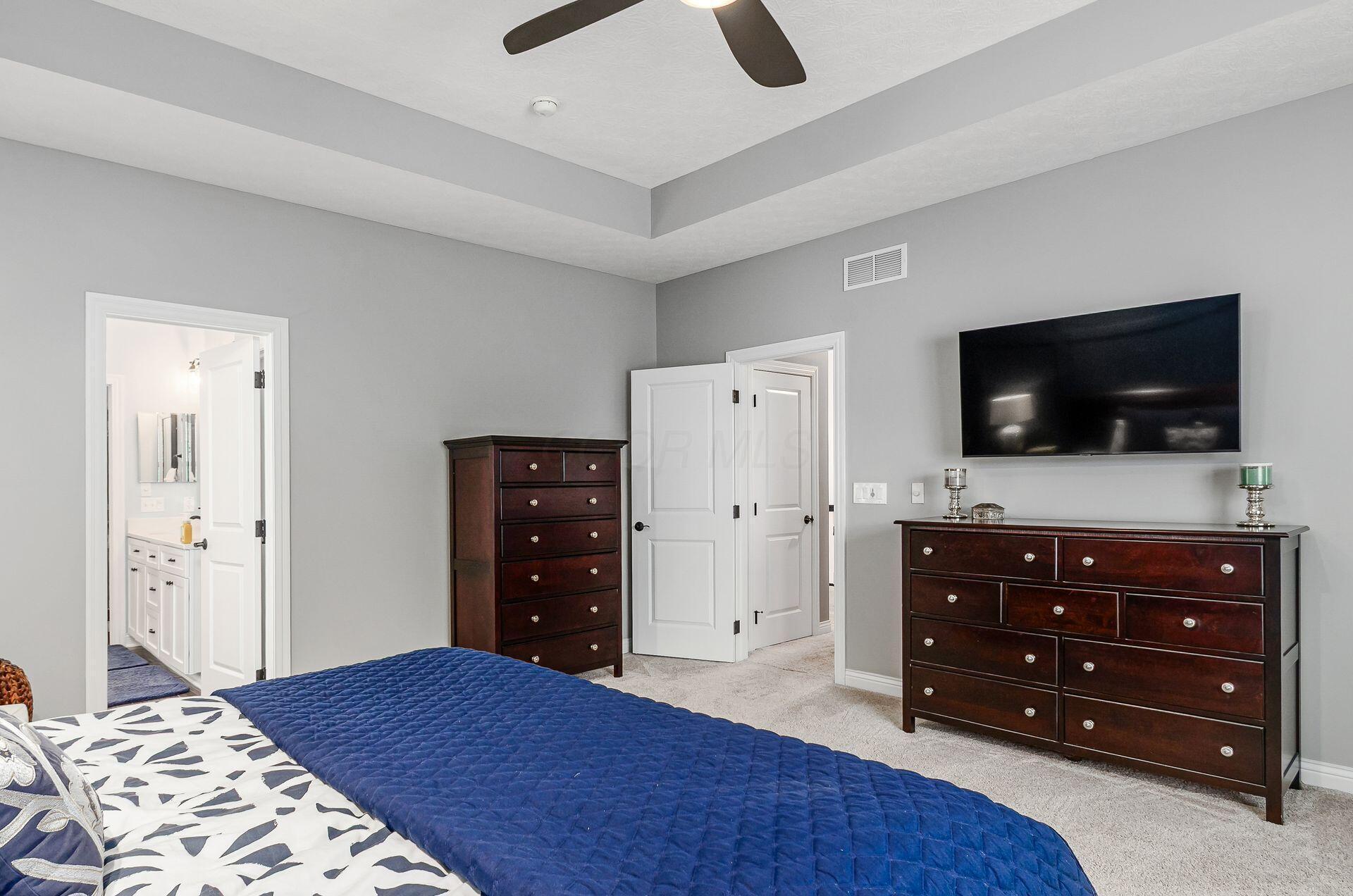 6993 Cunningham Drive