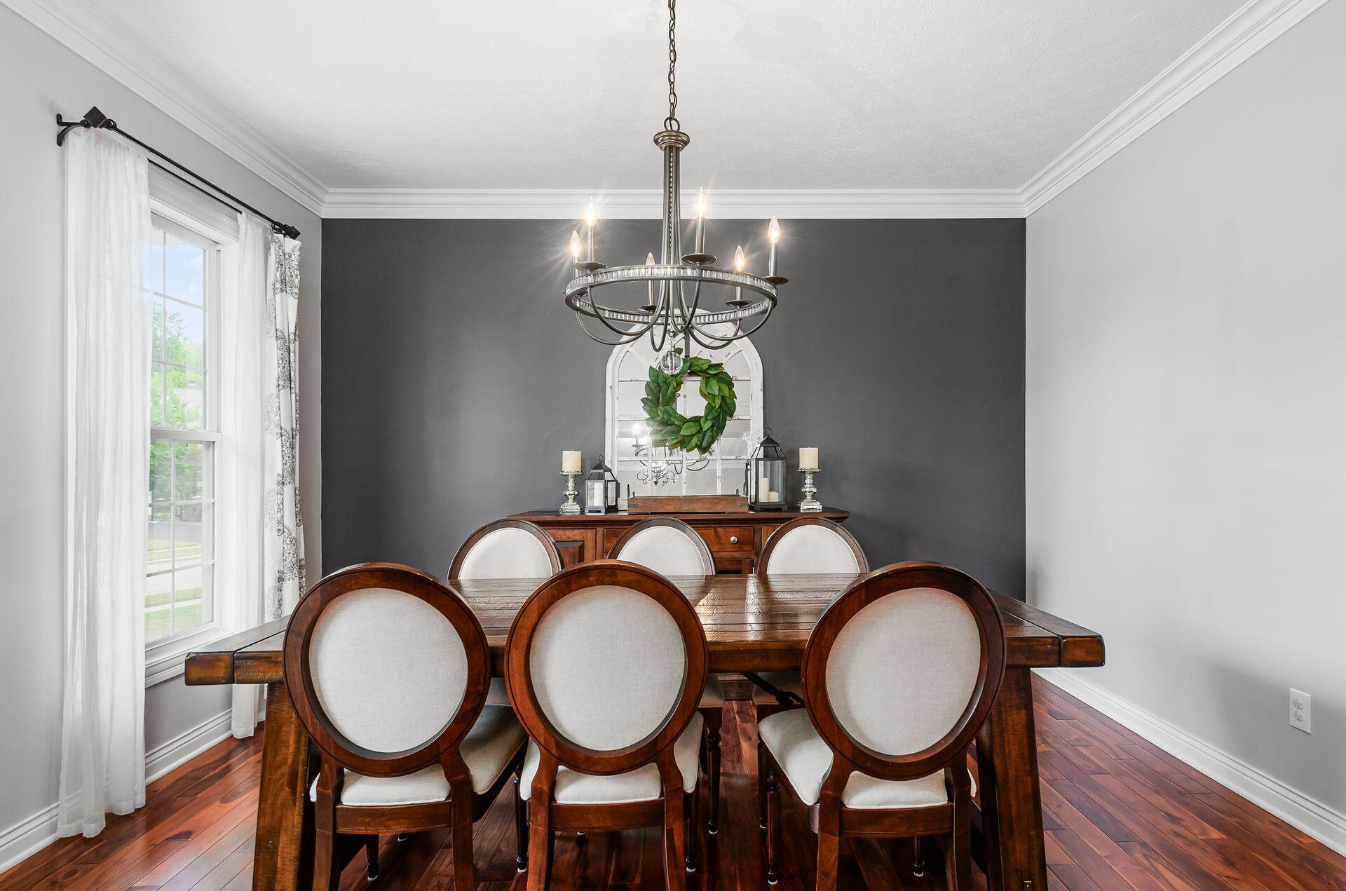 6993 Cunningham Drive