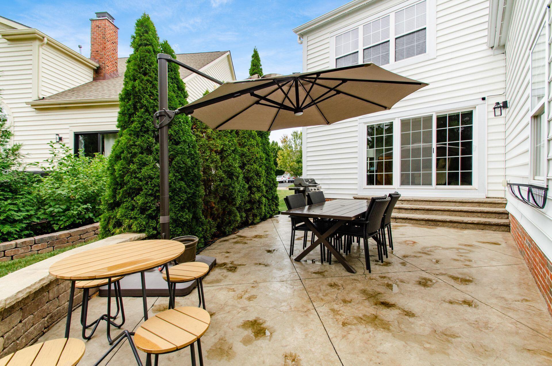 6993 Cunningham Drive