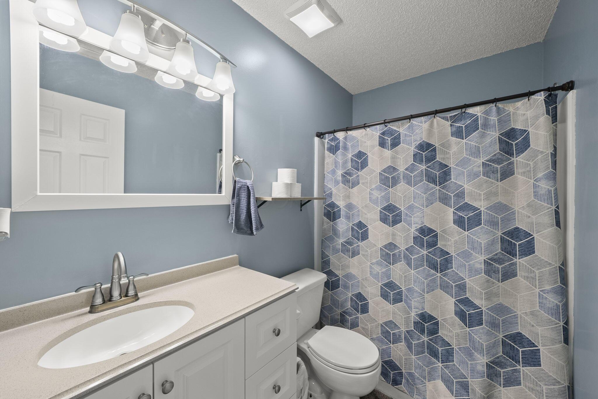 2002 Jasper Lane, 26D 26D