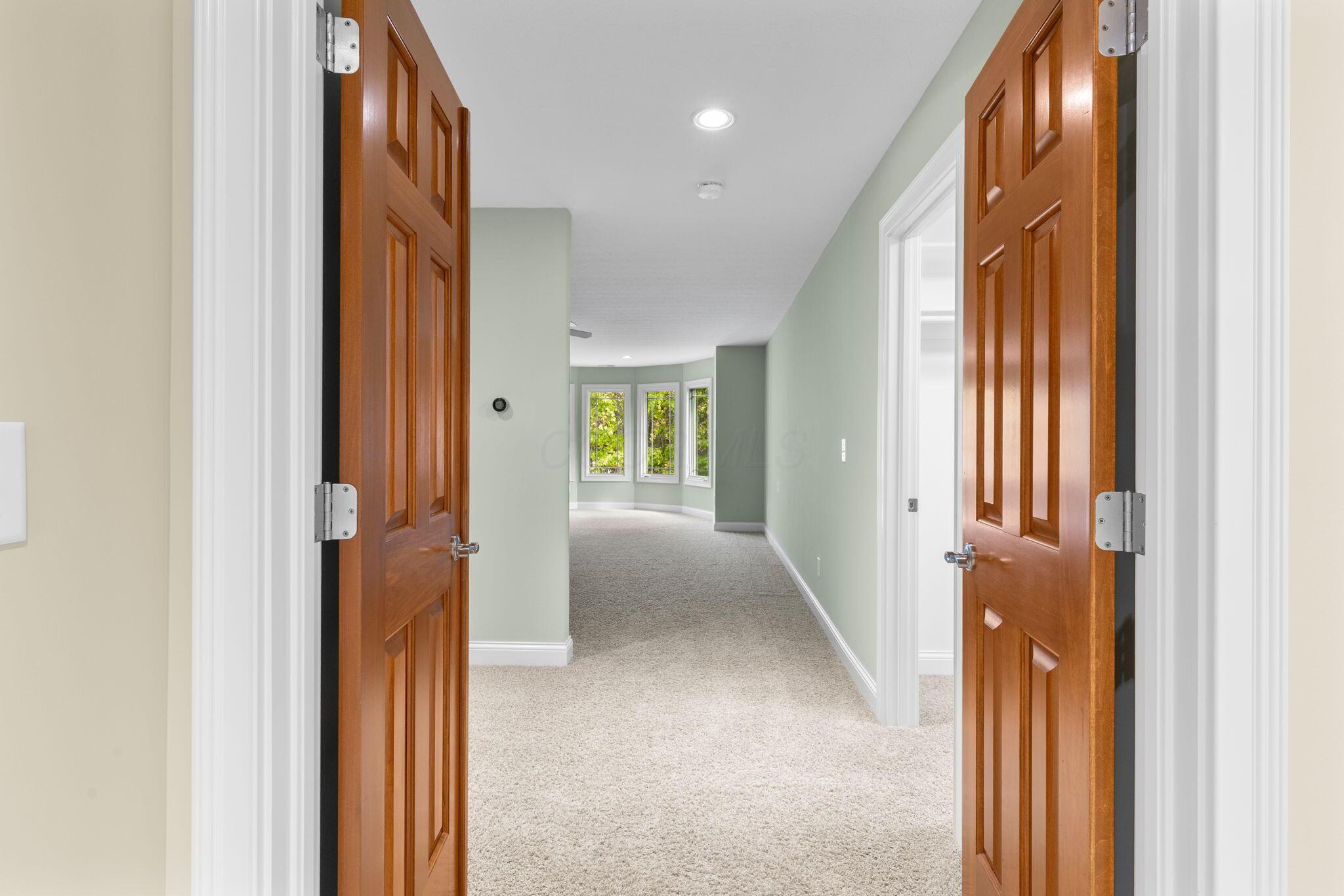 5605 Streamside Drive