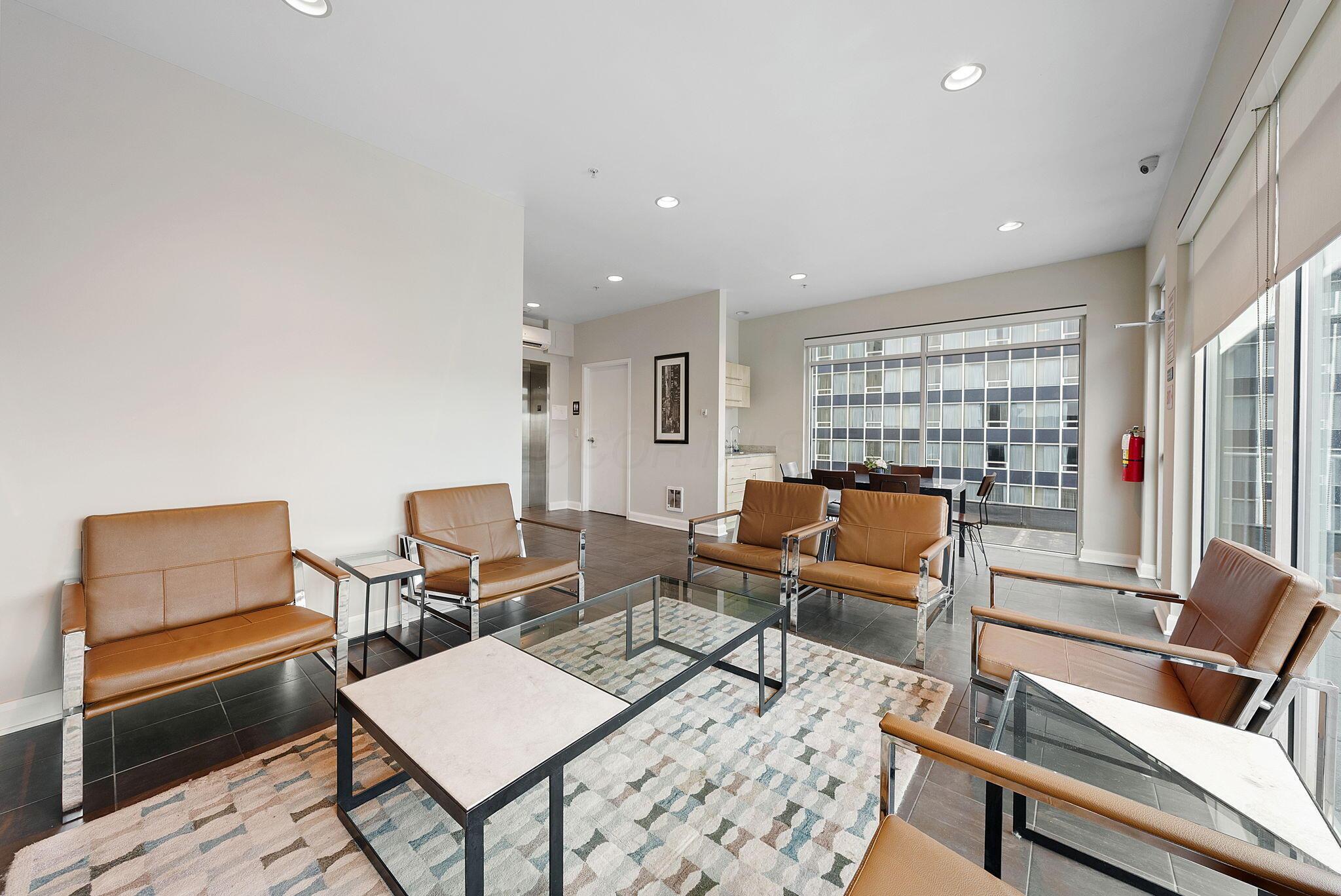 100 E Gay Street, 503