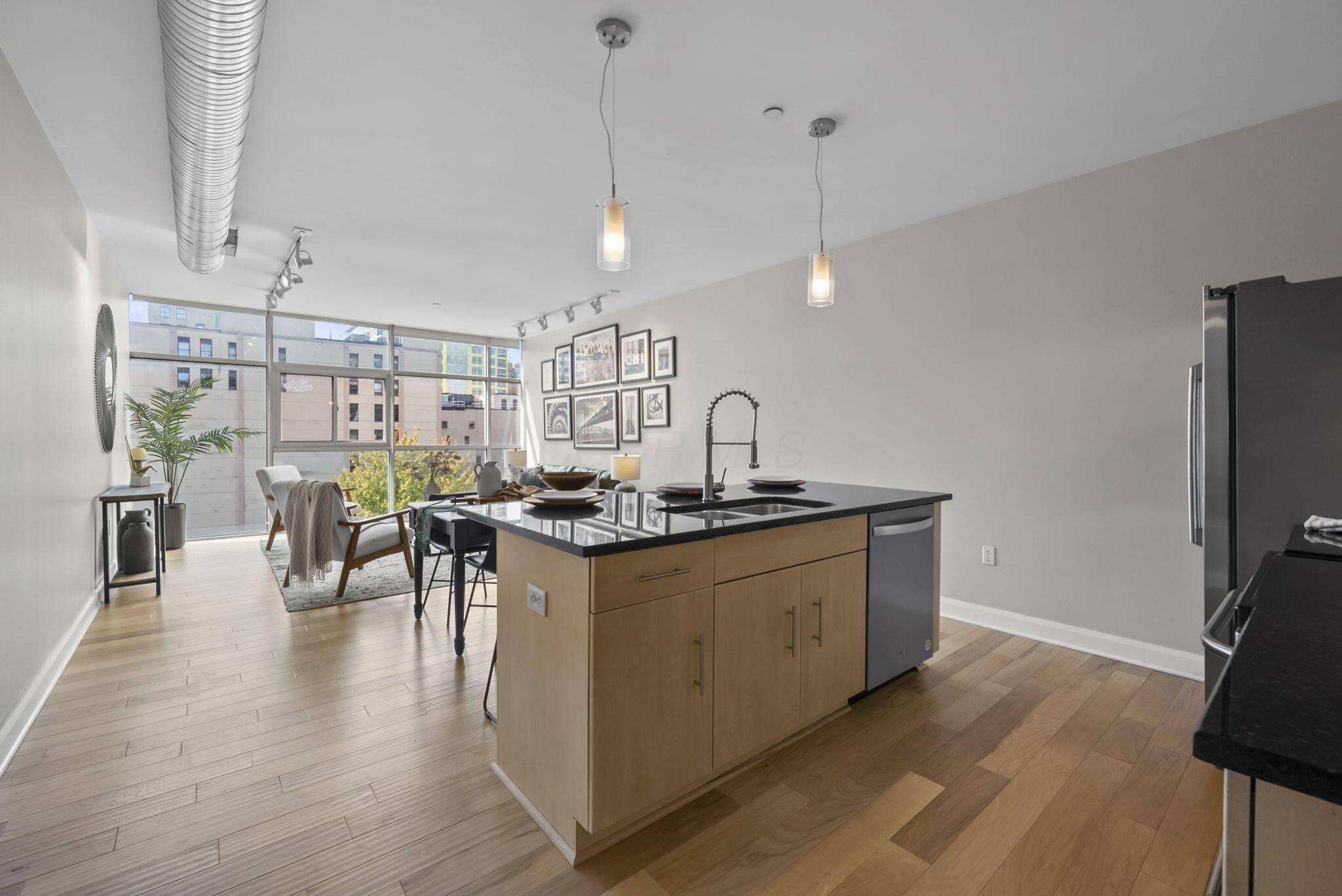 100 E Gay Street, 503