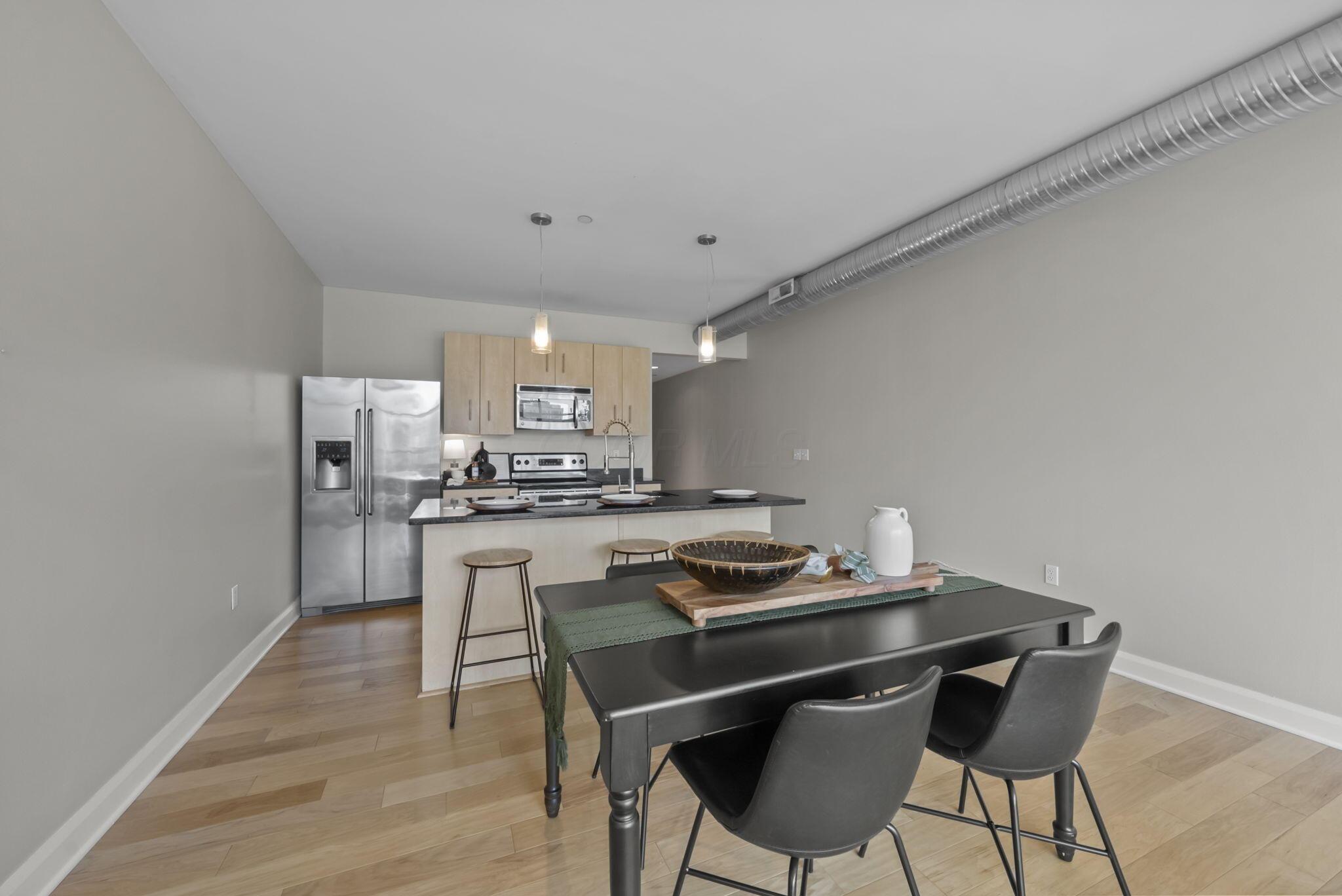 100 E Gay Street, 503