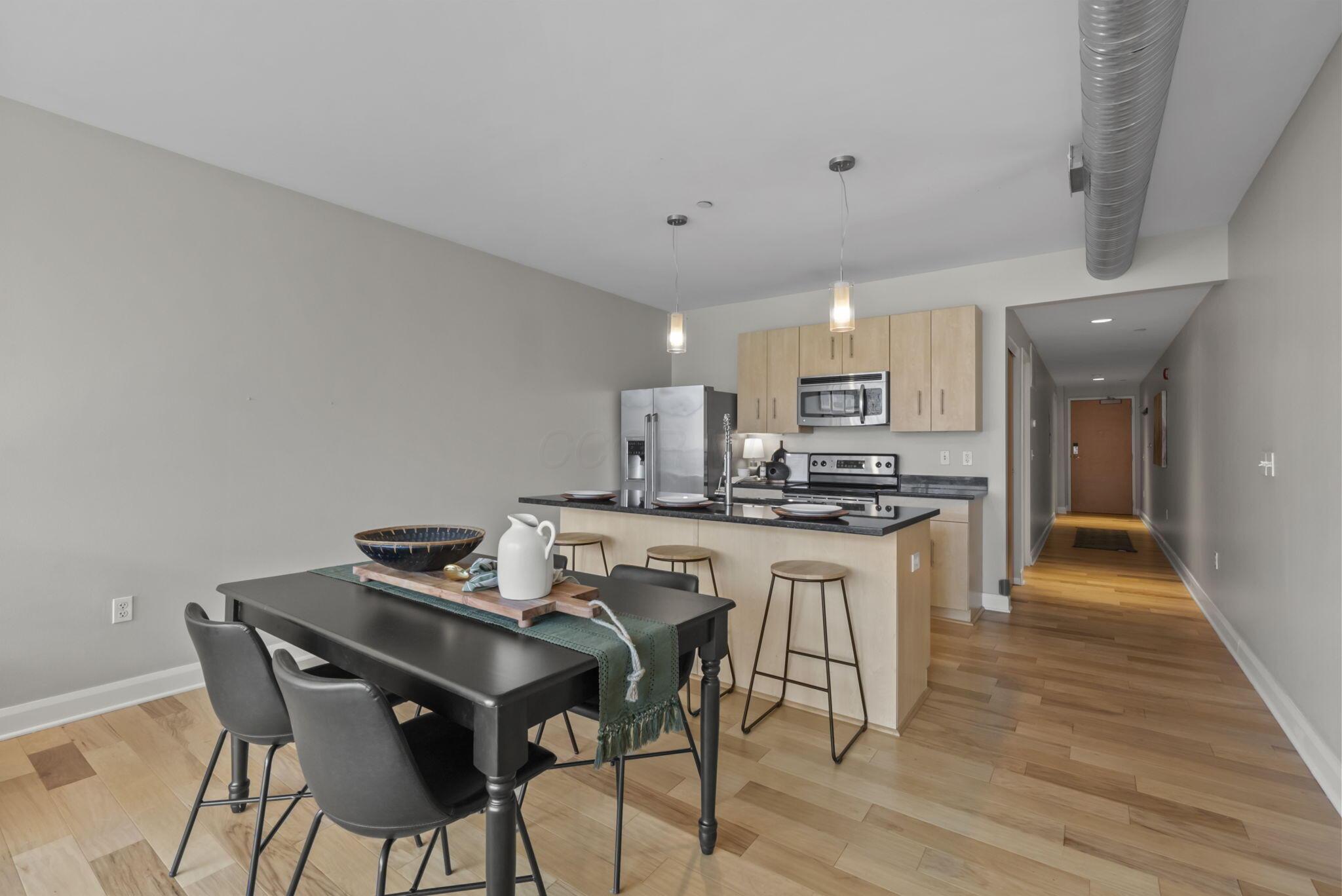 100 E Gay Street, 503