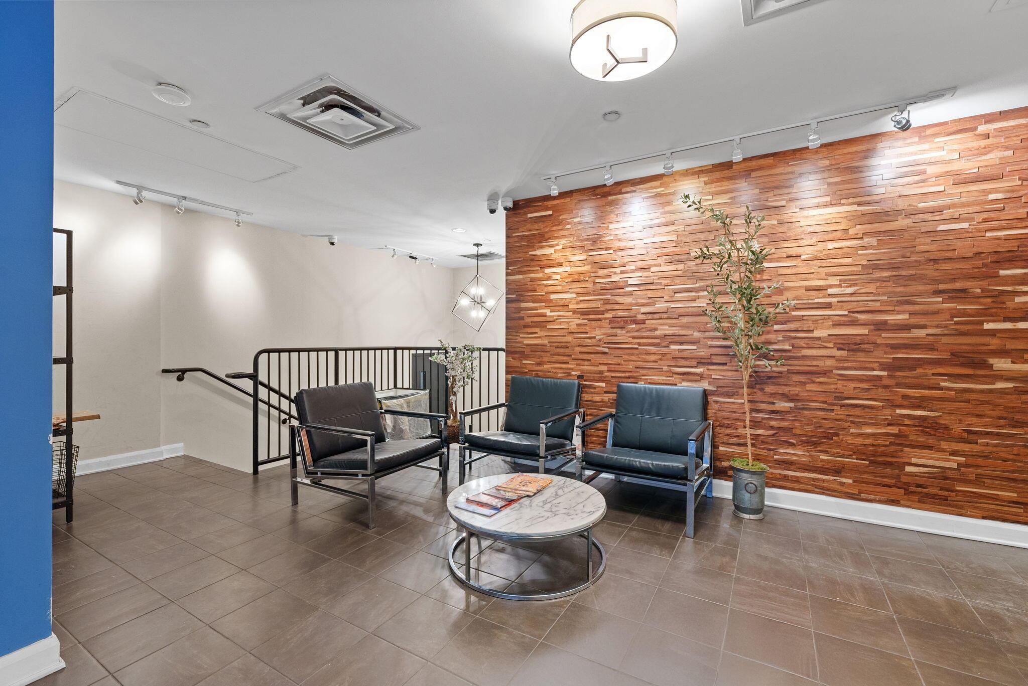 100 E Gay Street, 503