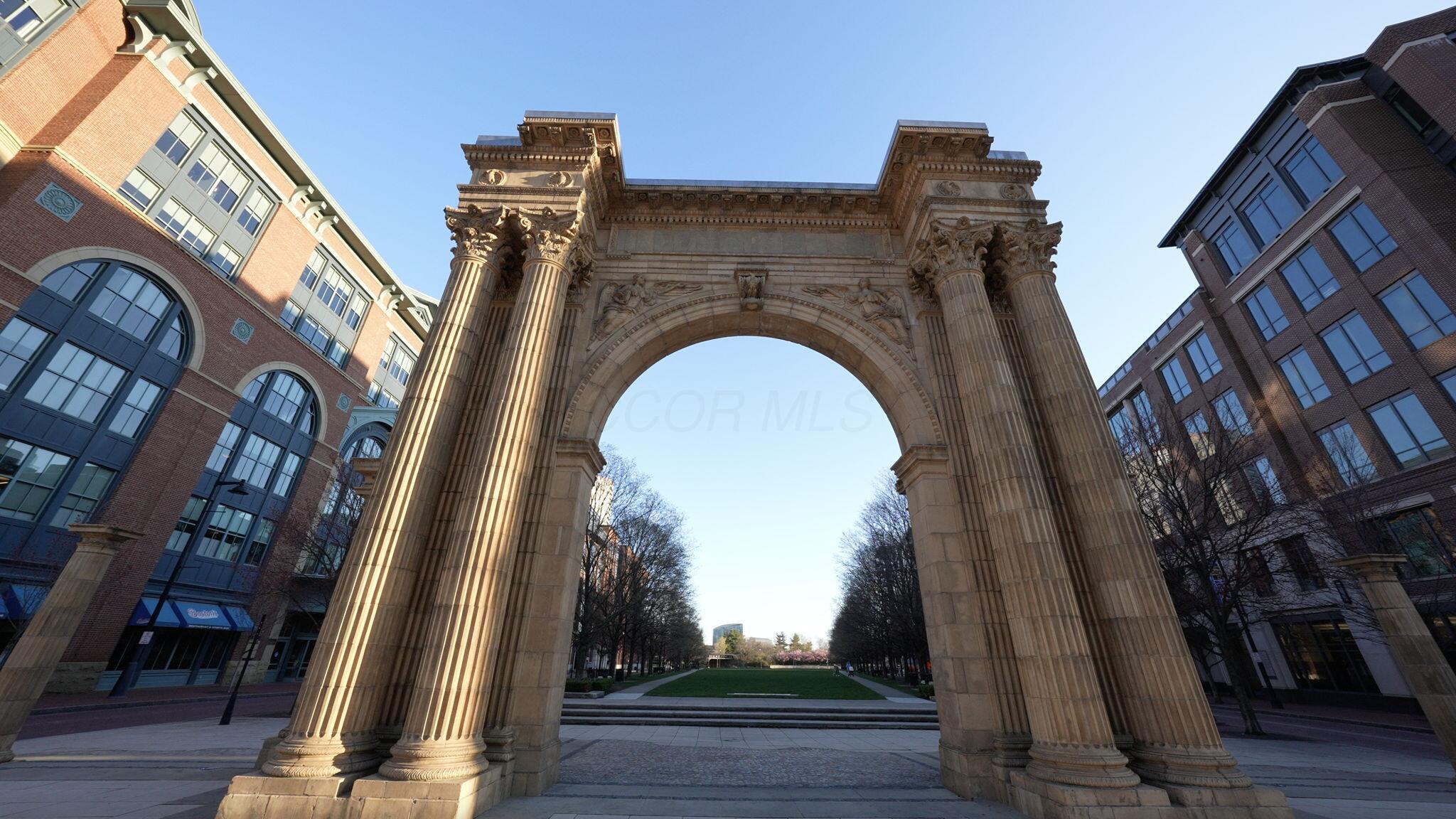 100 E Gay Street, 503