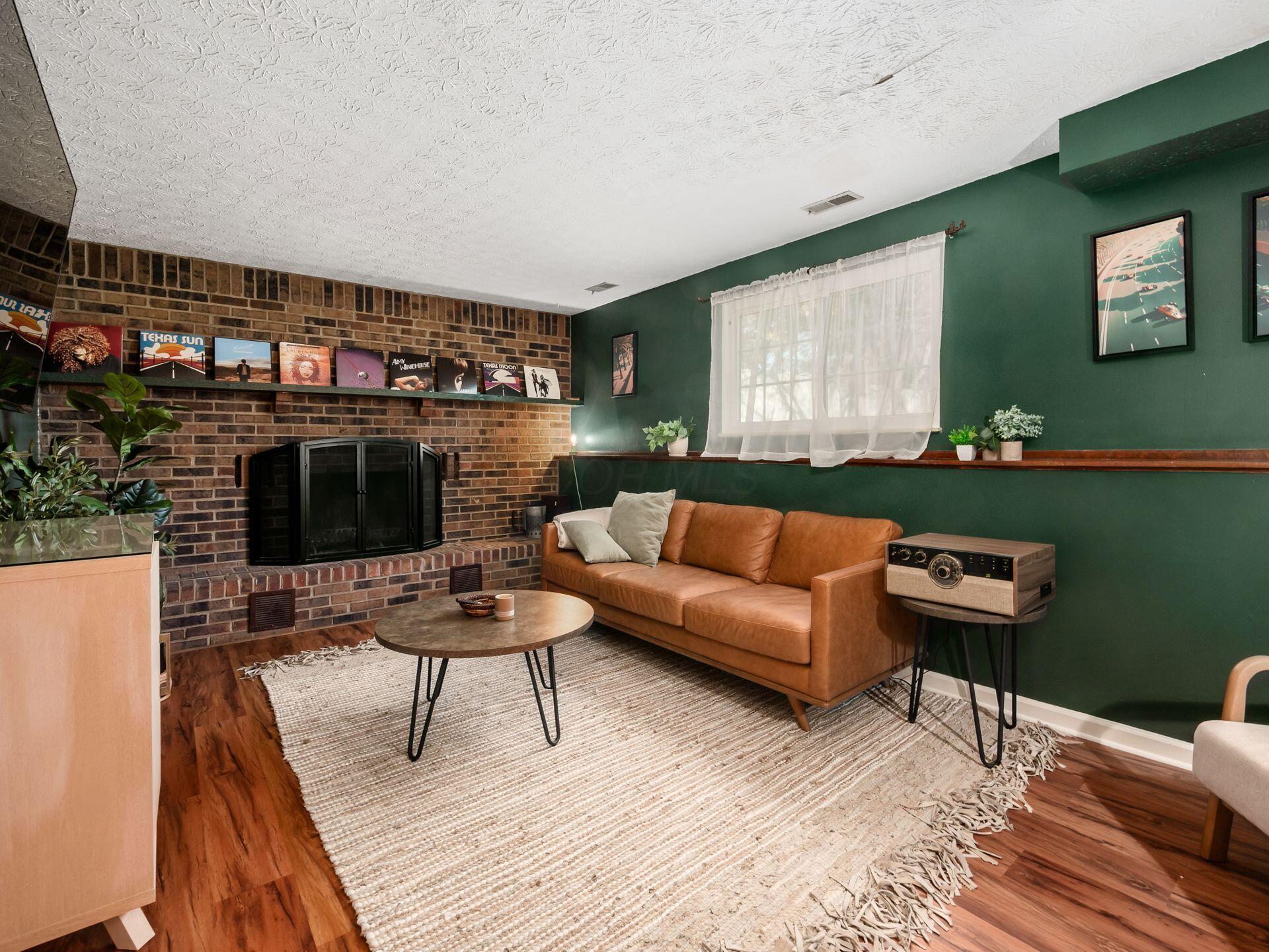 8346 Seabright Drive