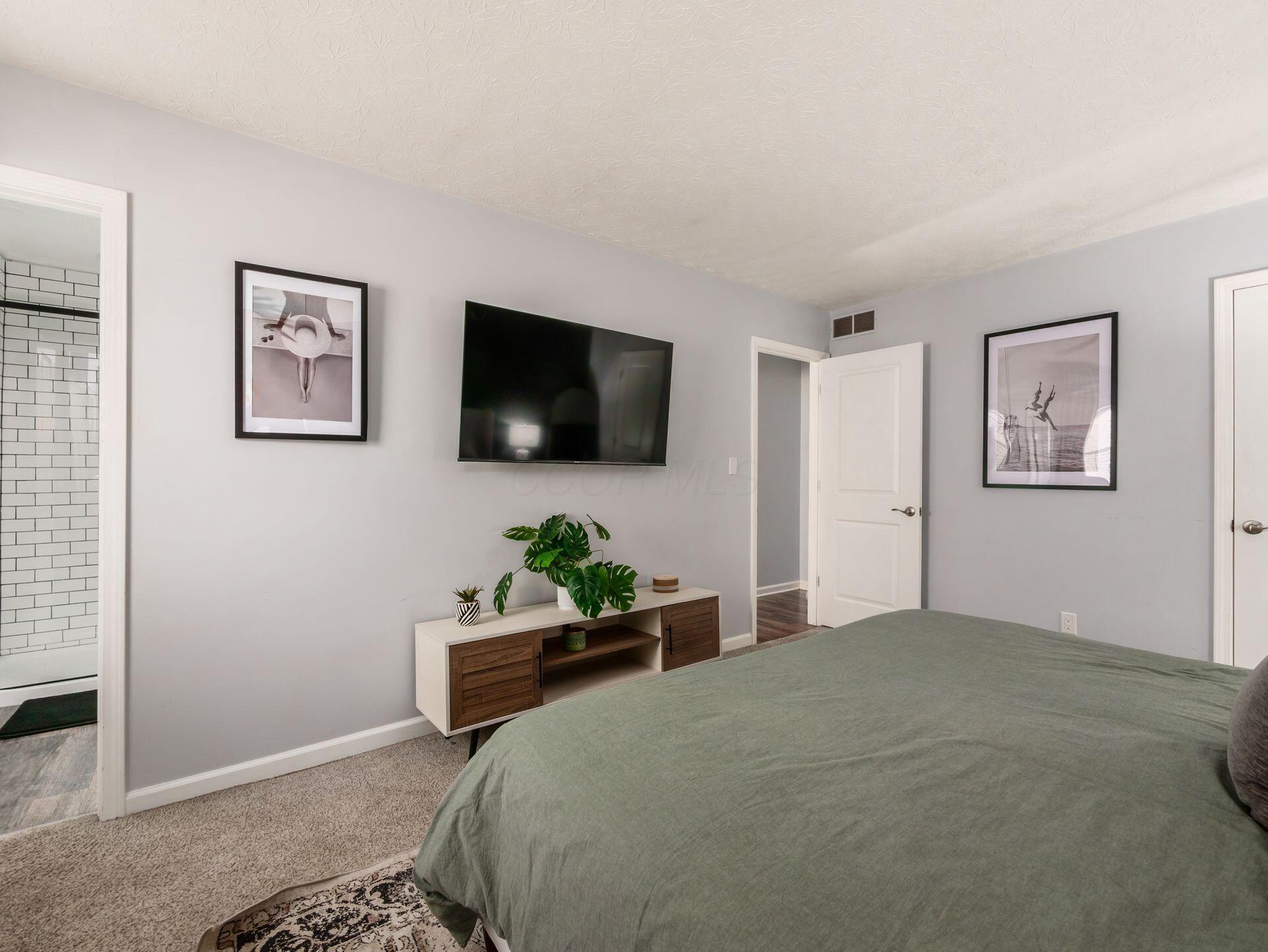 8346 Seabright Drive