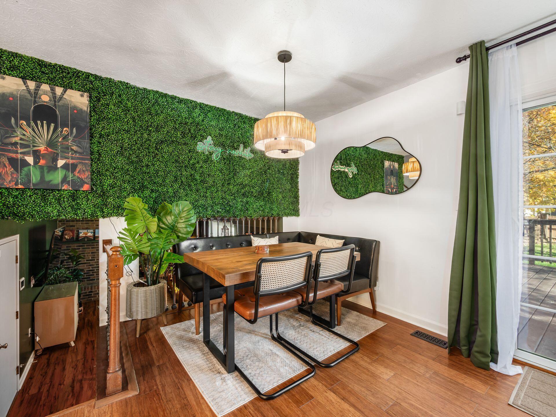 8346 Seabright Drive