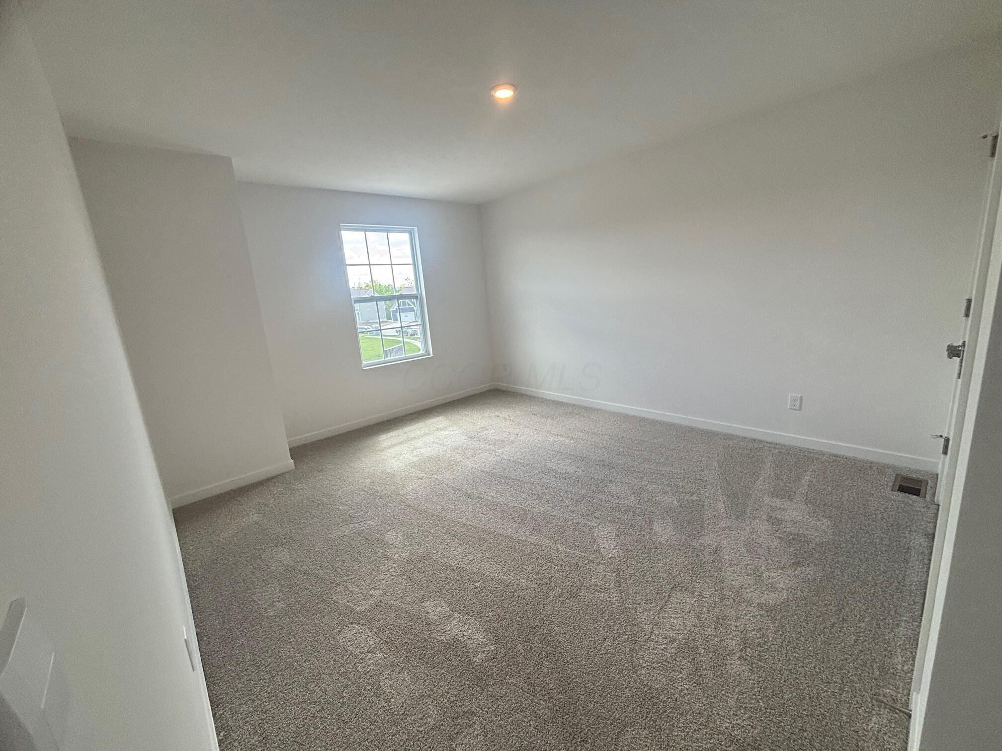 125 Black Oak Avenue