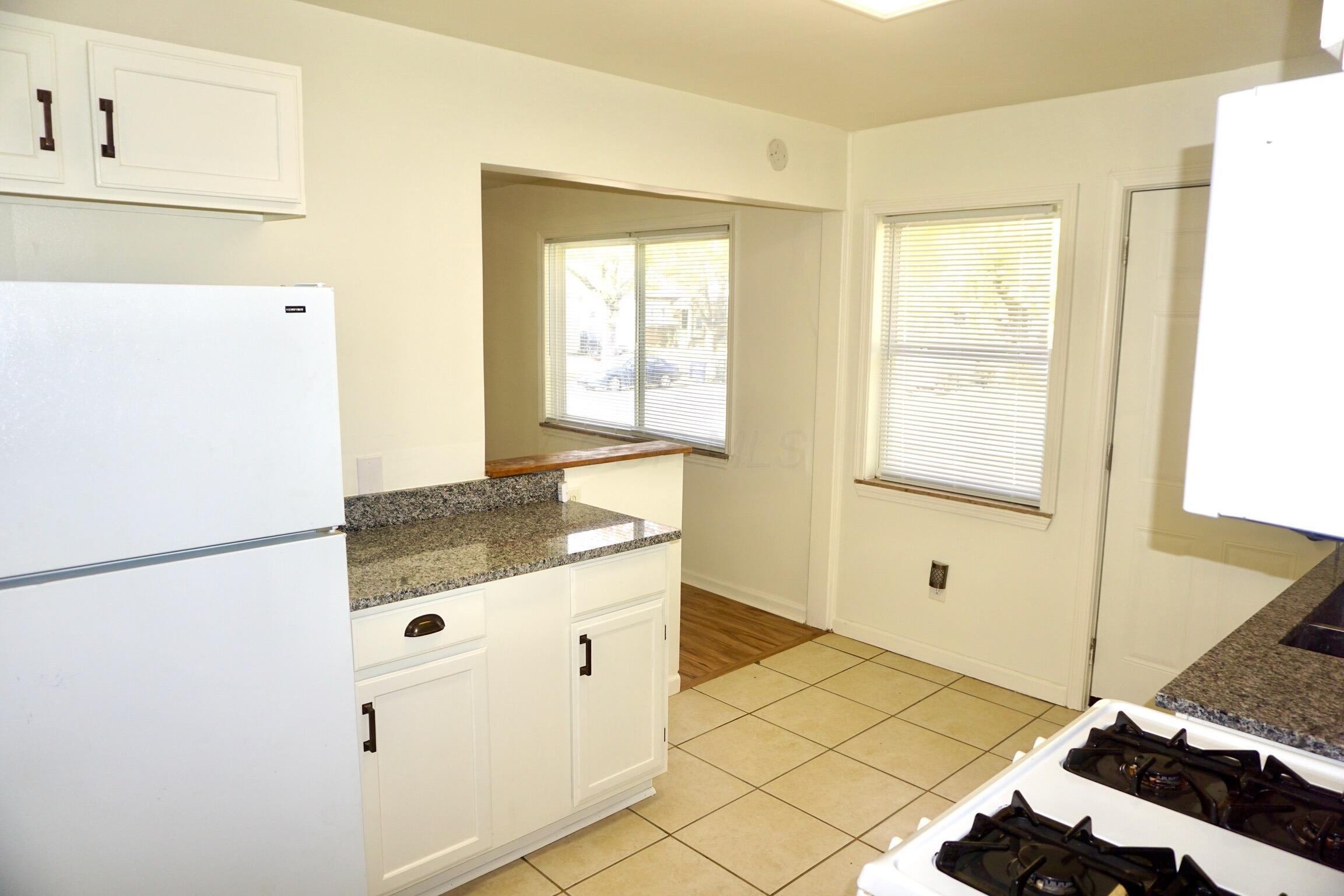 2896-2898 Mcguffey Road