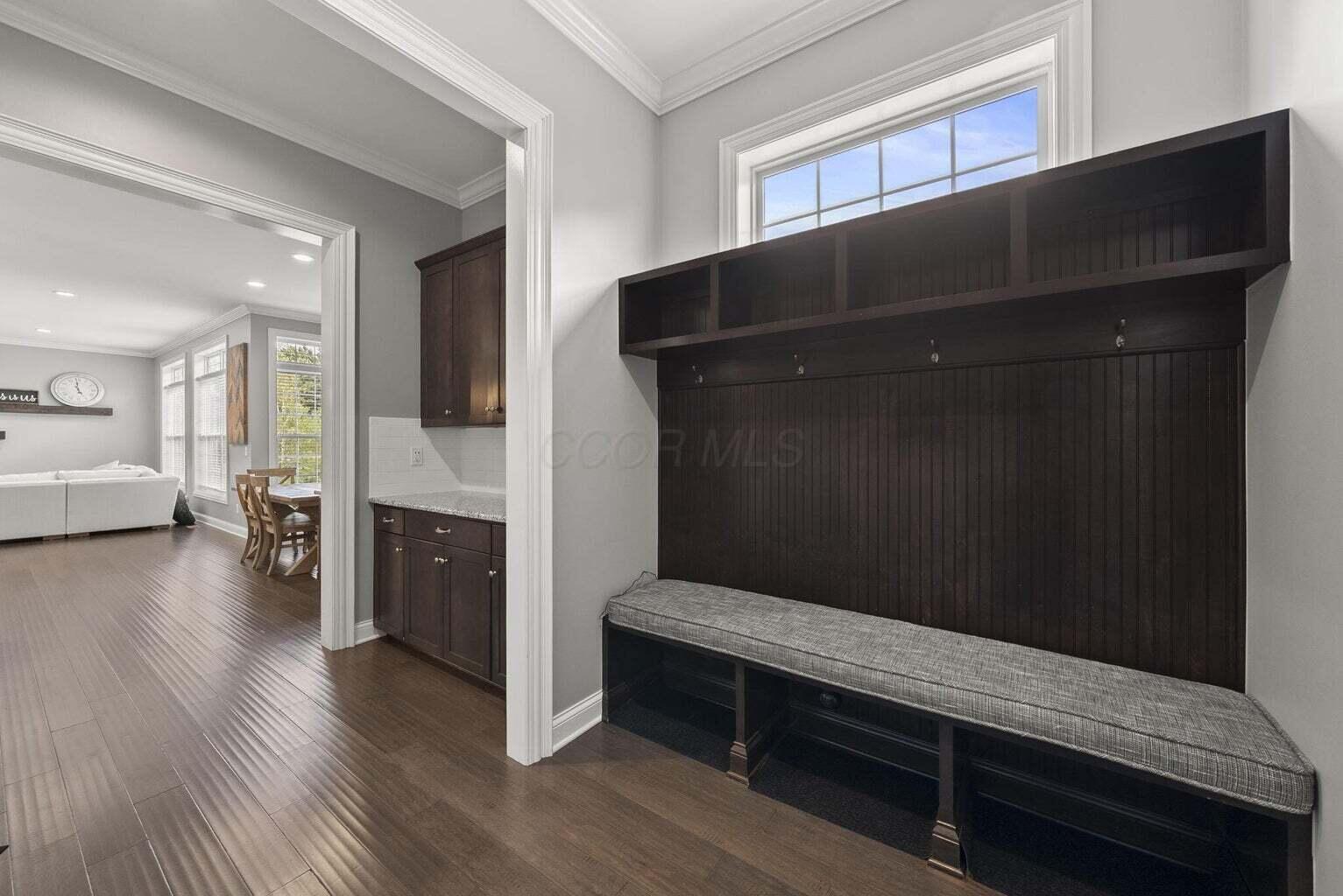 2896 Sandycombe Drive