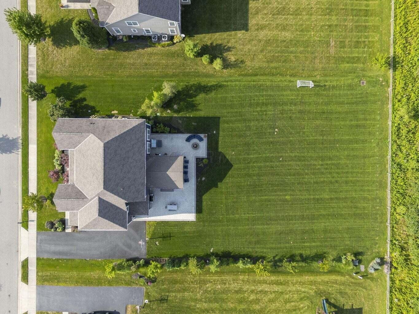 2896 Sandycombe Drive