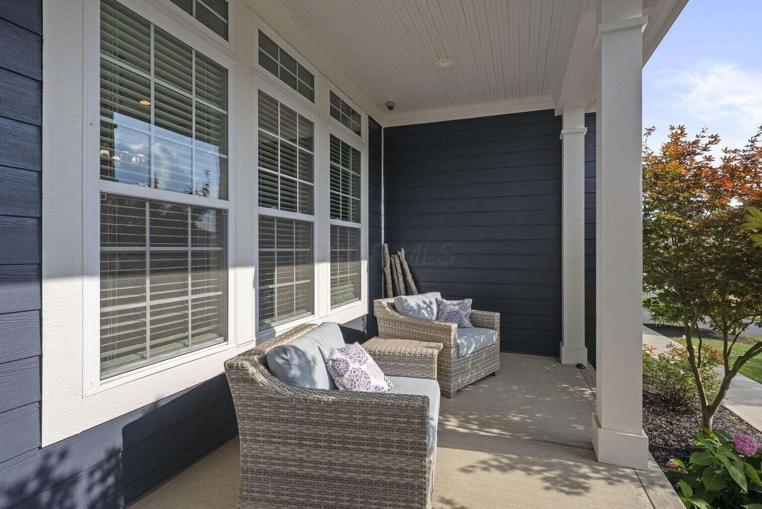 2896 Sandycombe Drive