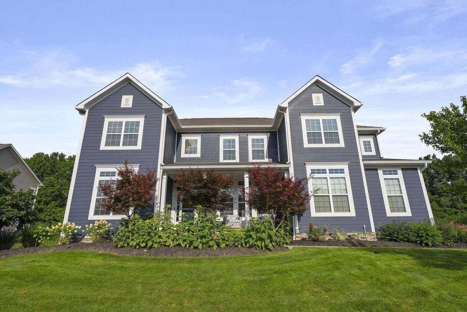 2896 Sandycombe Drive