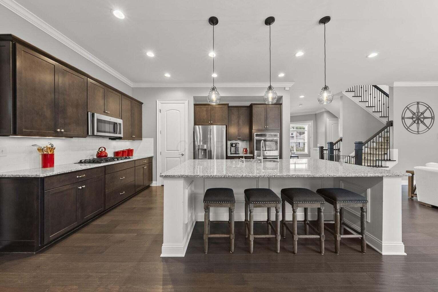 2896 Sandycombe Drive