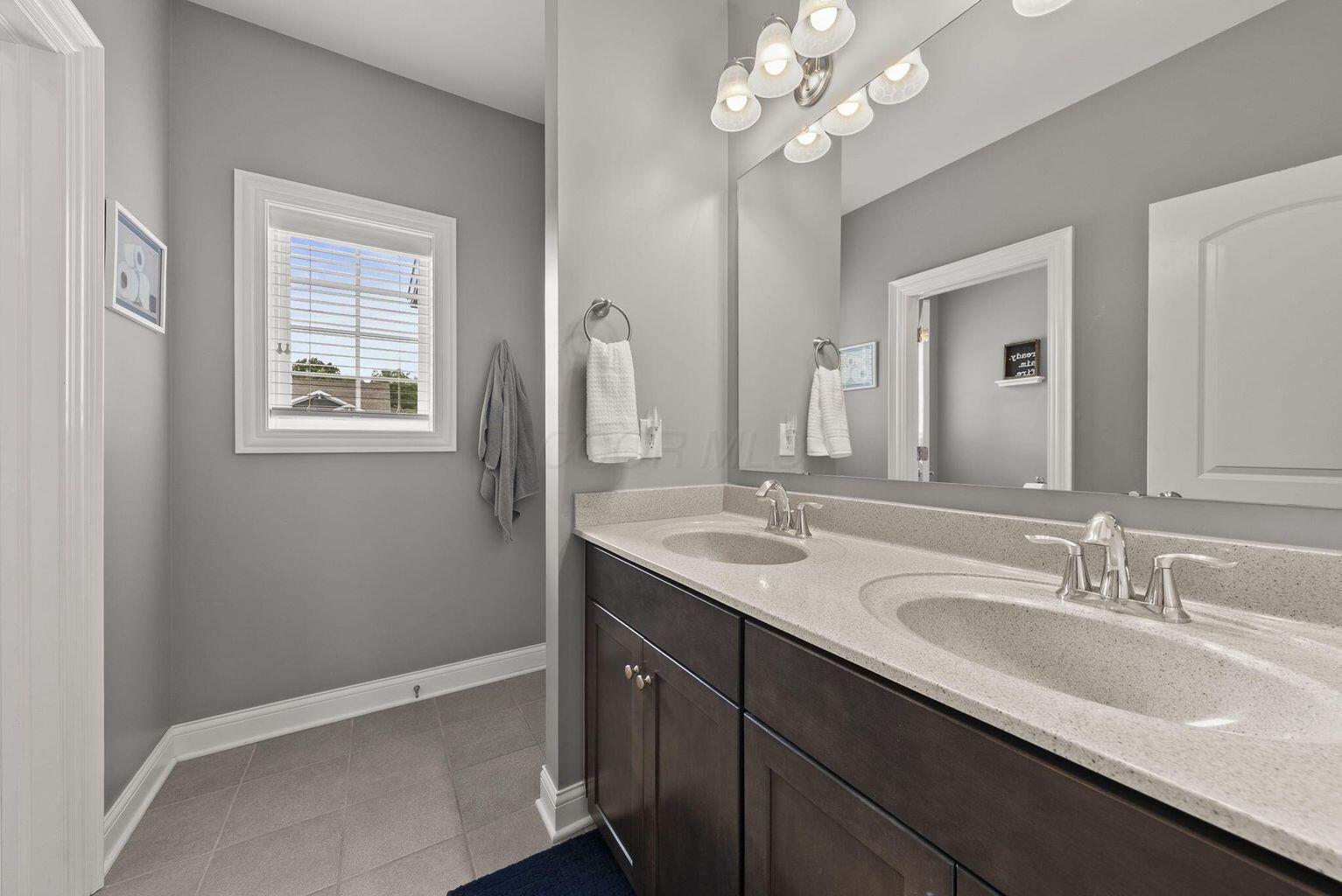 2896 Sandycombe Drive