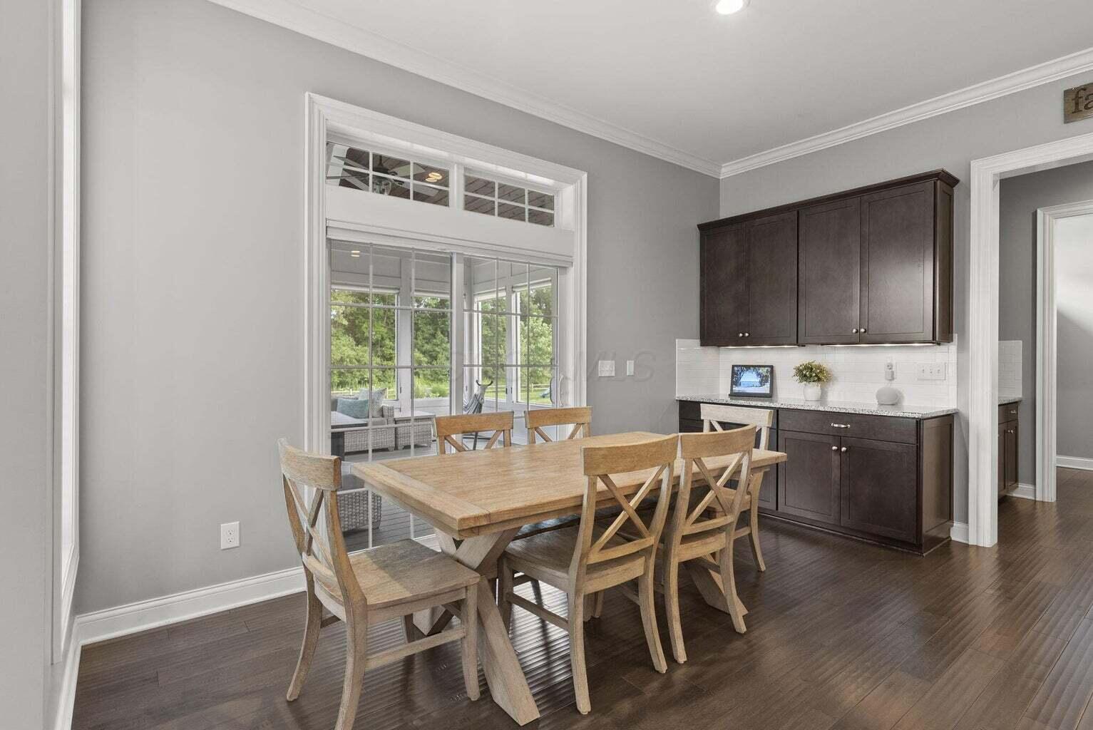 2896 Sandycombe Drive