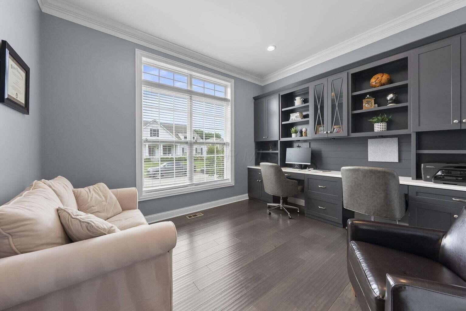 2896 Sandycombe Drive