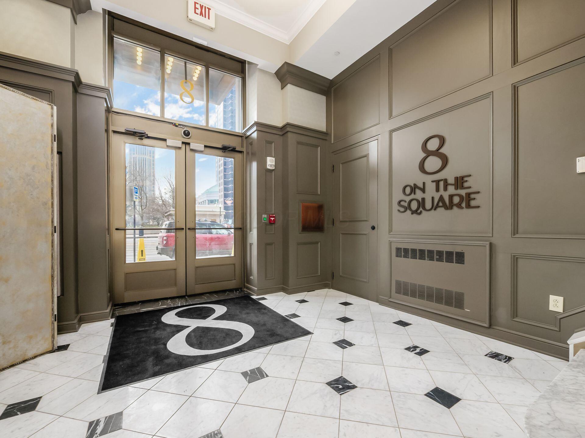 8 E Broad Street, 502