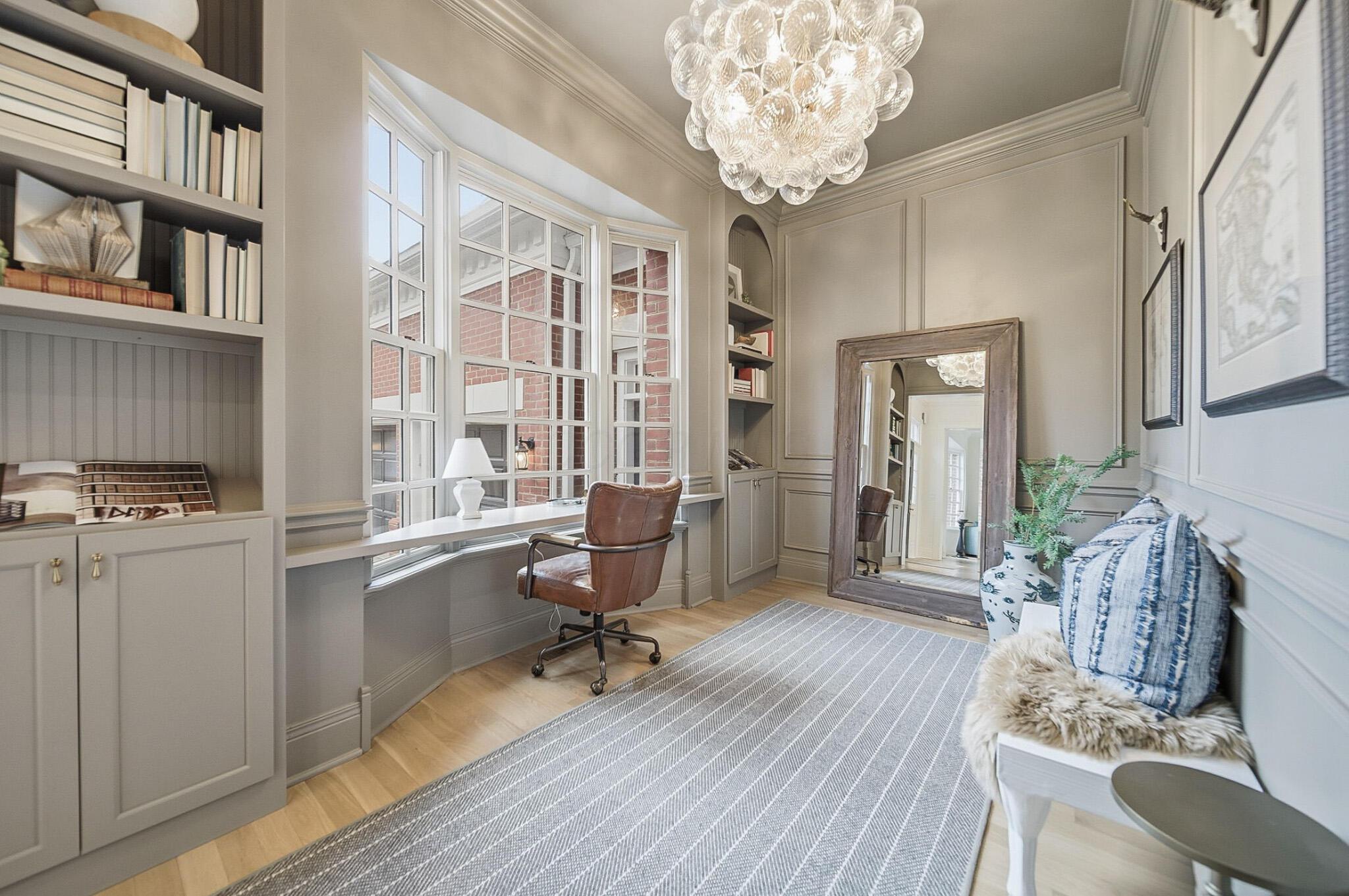 7599 N Goodrich Square