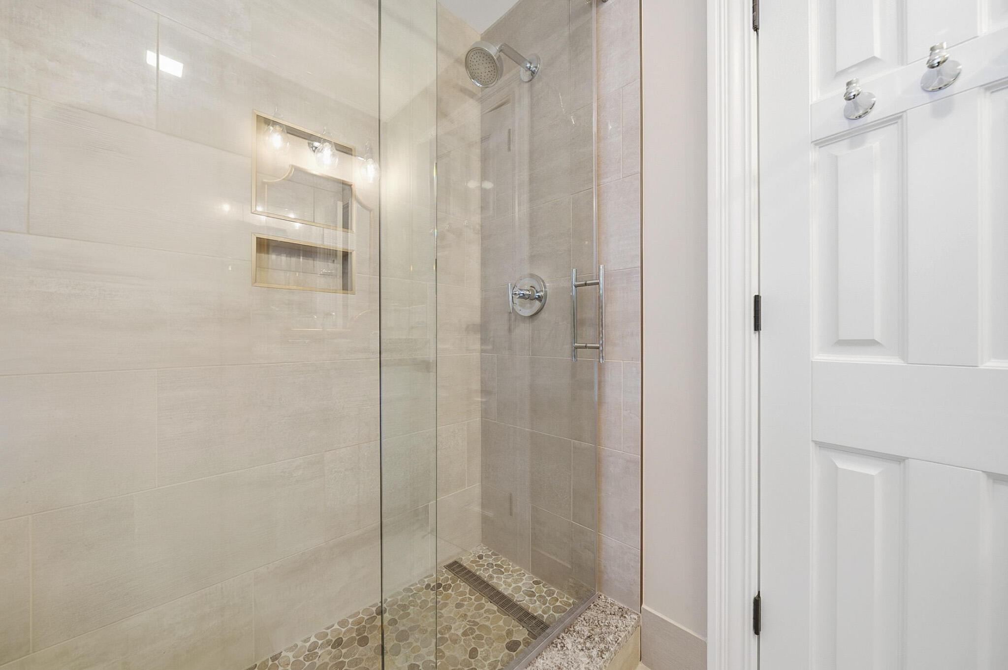 7599 N Goodrich Square