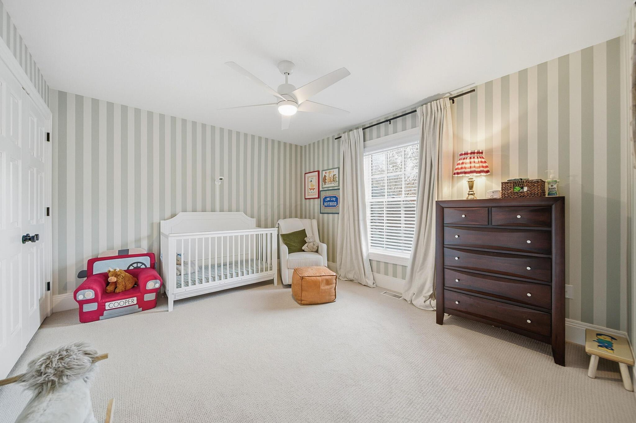 7599 N Goodrich Square