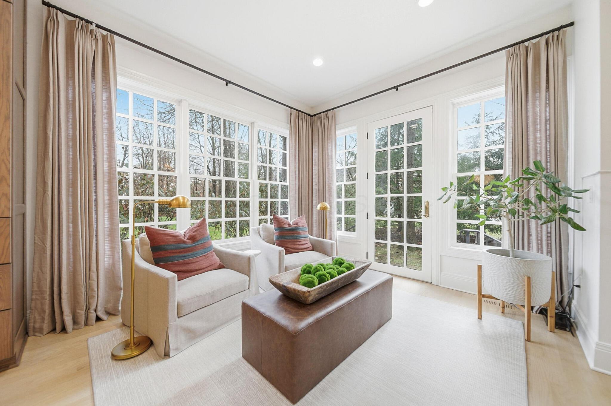 7599 N Goodrich Square