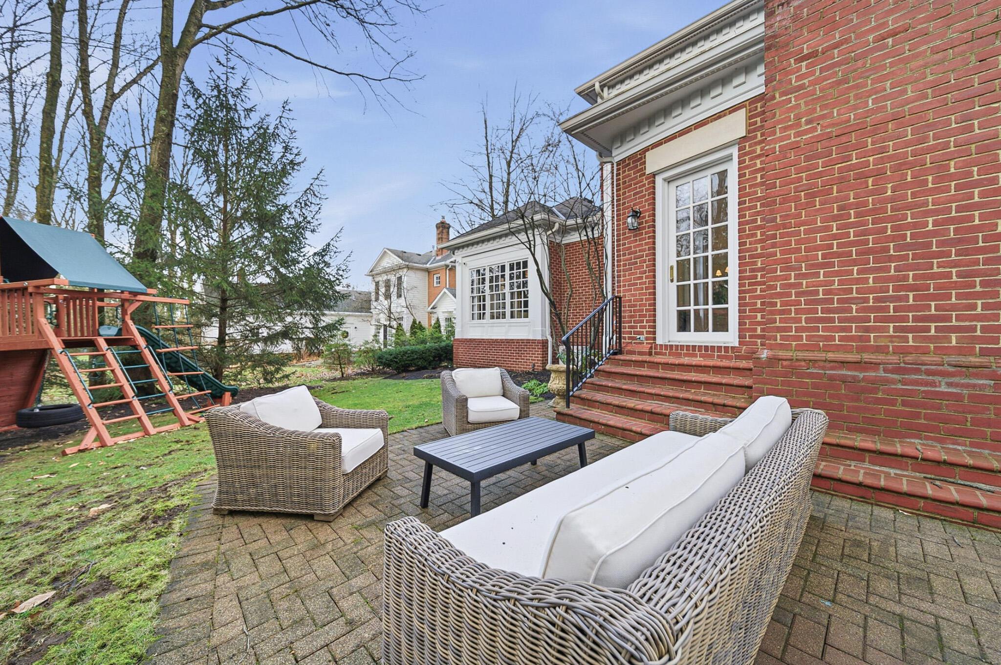 7599 N Goodrich Square